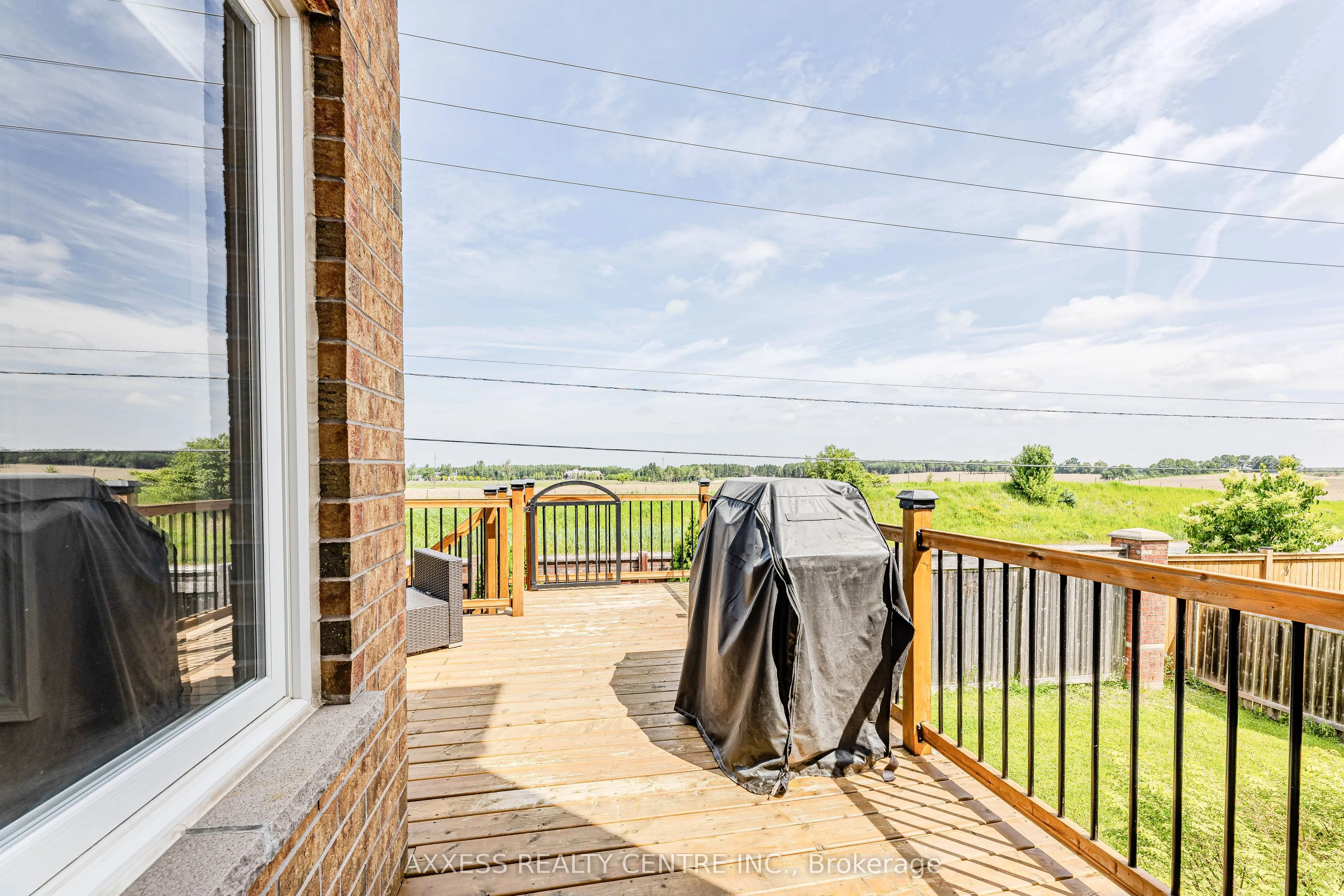 72 Beaverbrook Crescent