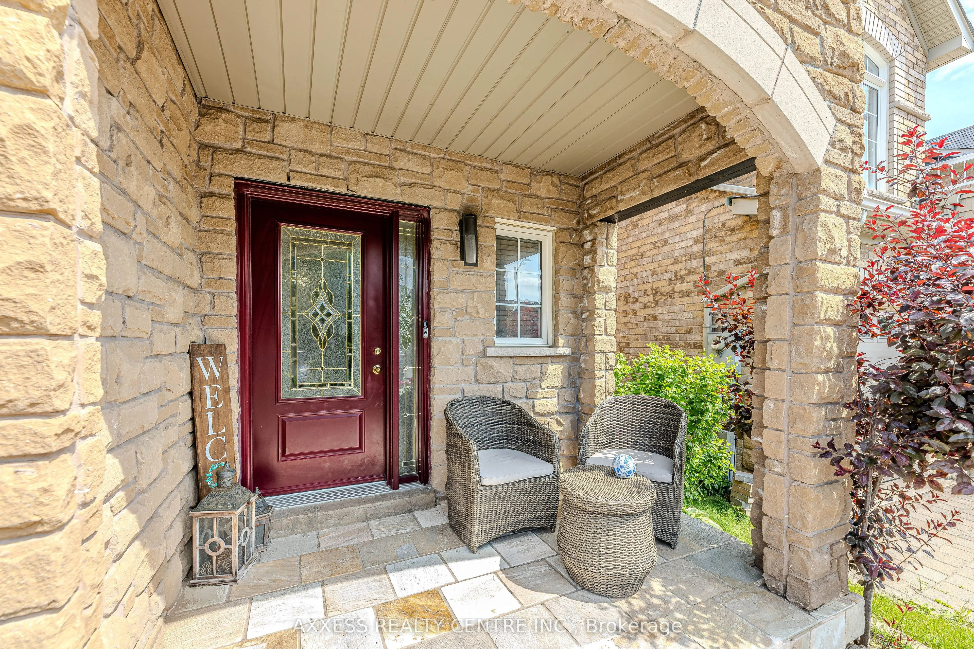 72 Beaverbrook Crescent
