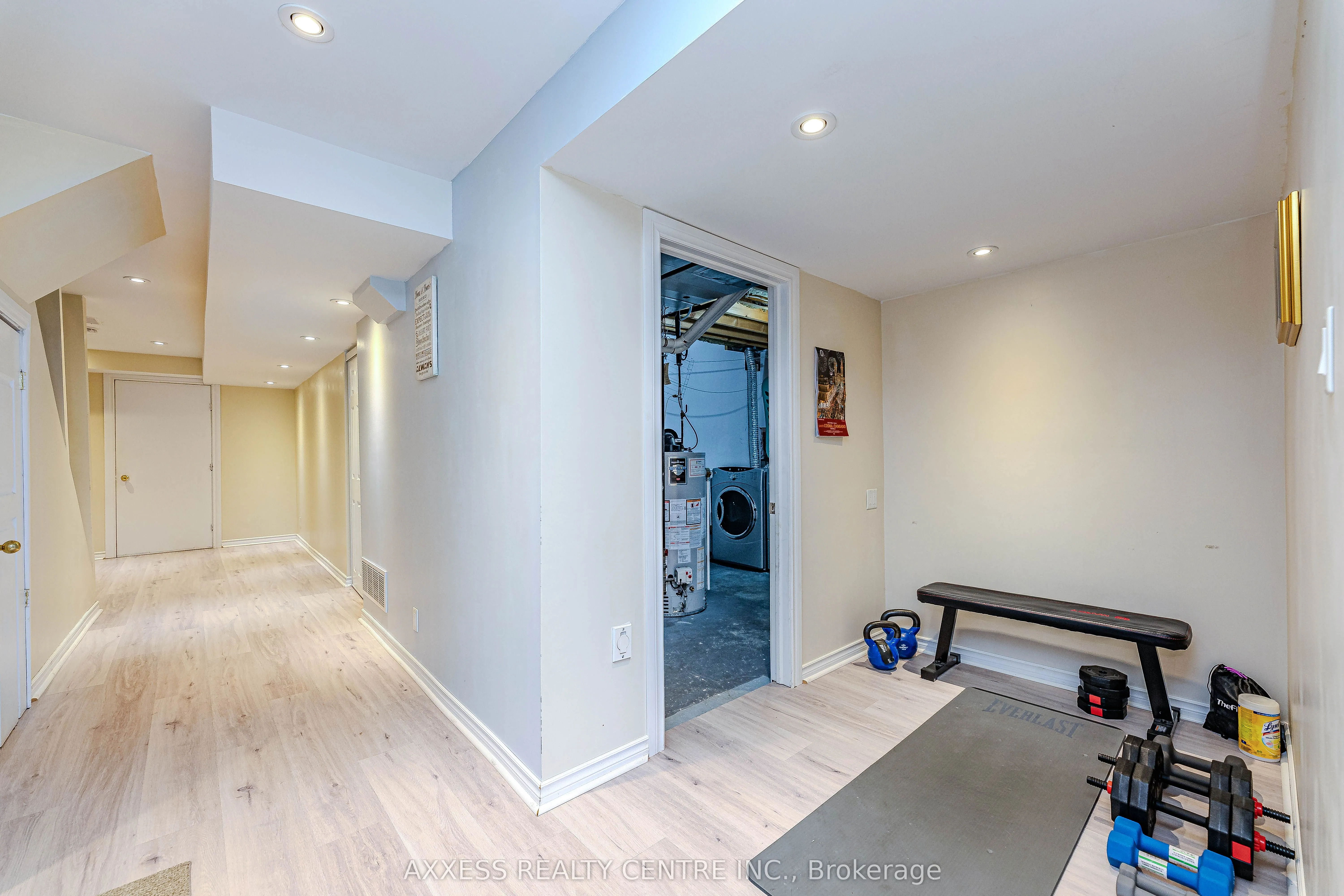 72 Beaverbrook Crescent