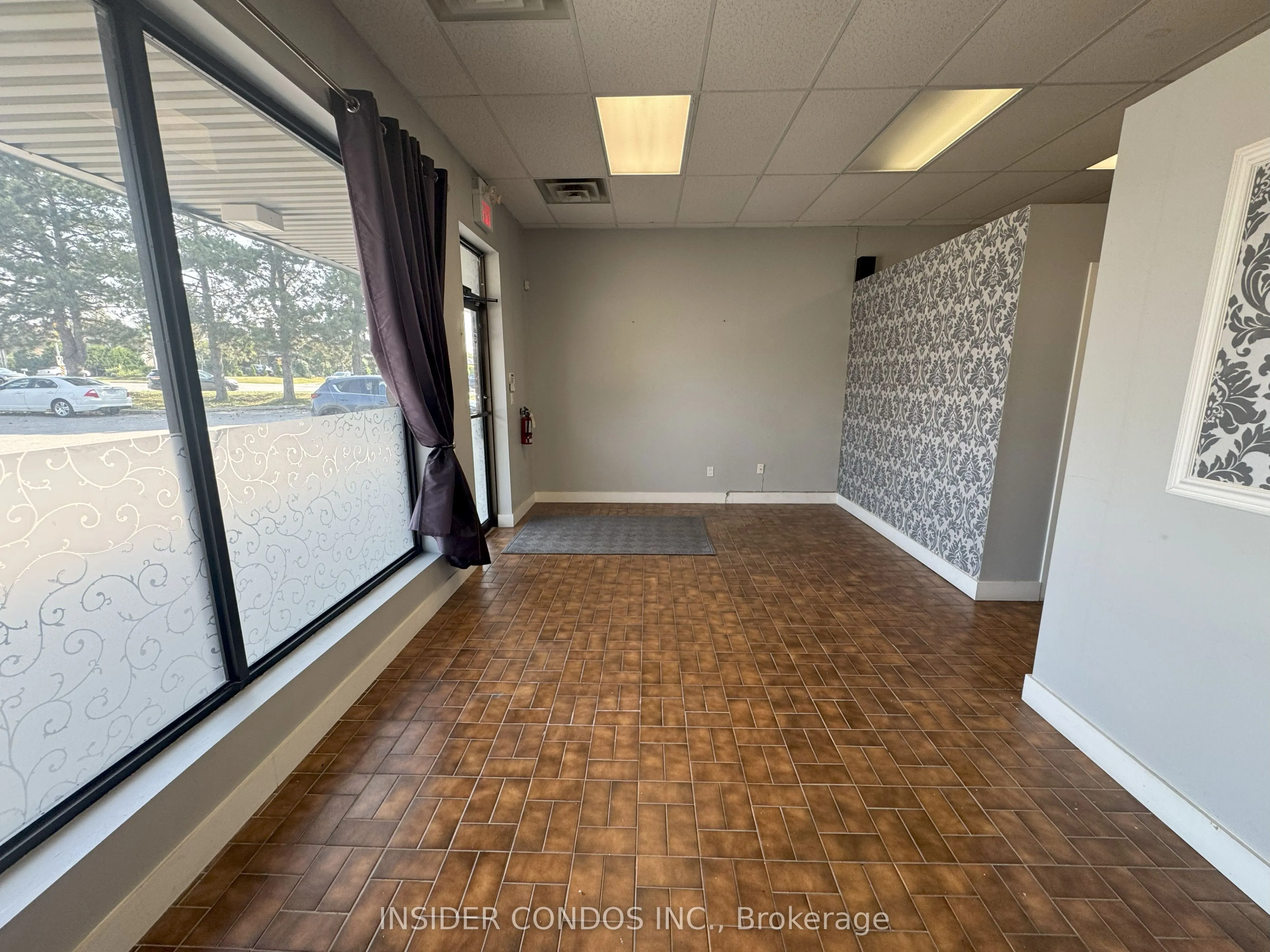 15 Willis Road, #B