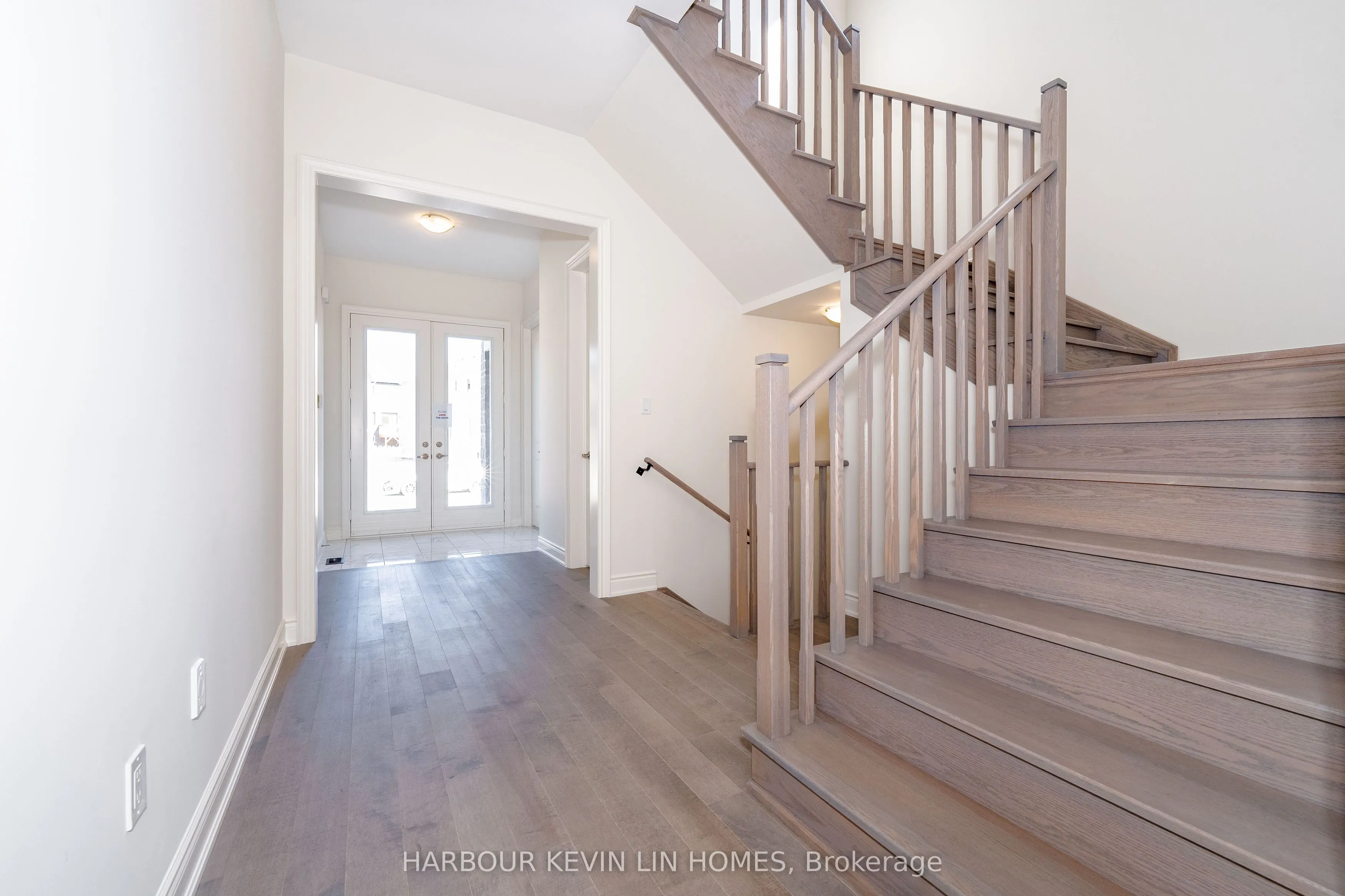 15 Monticola Avenue