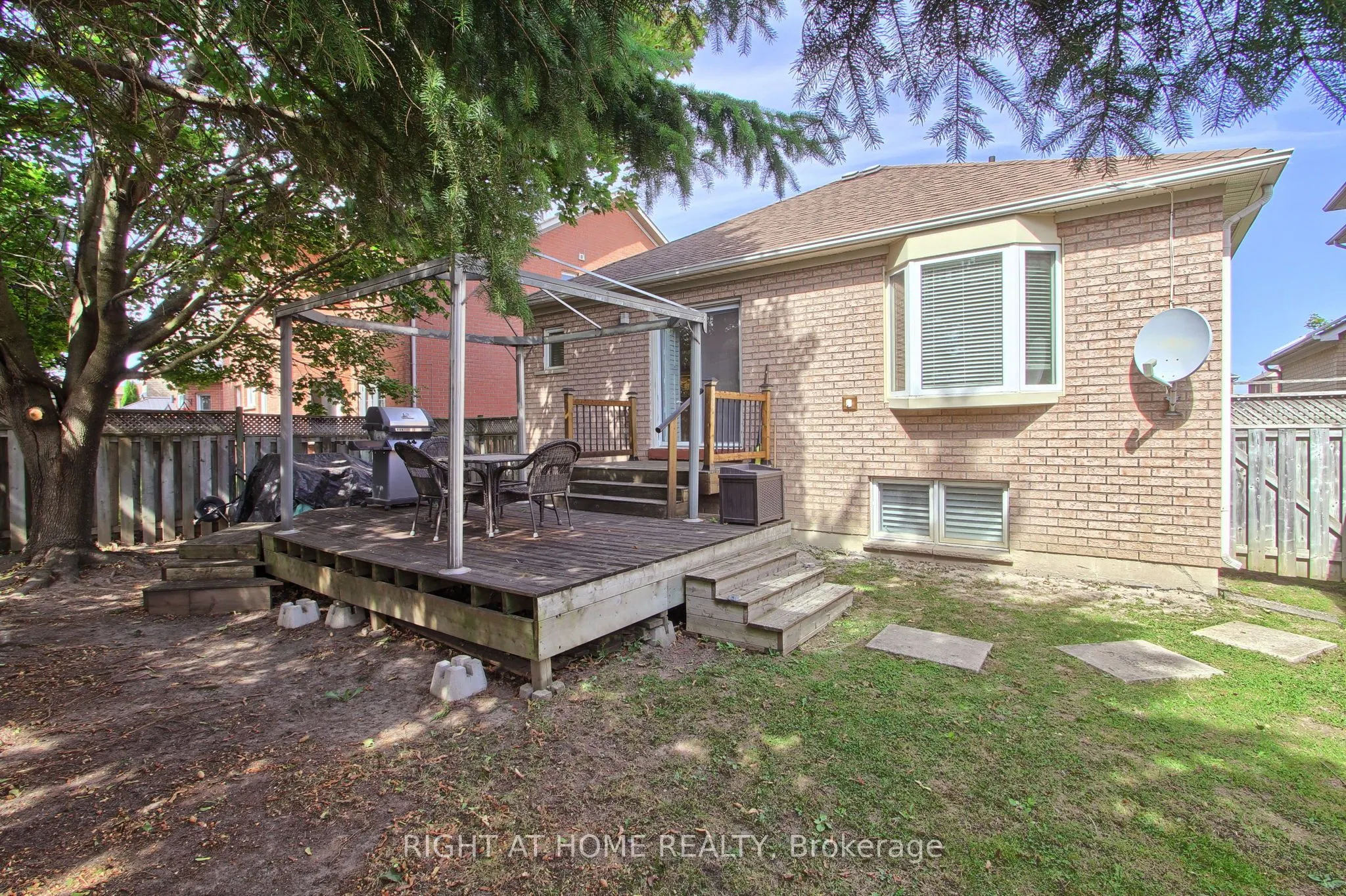 290 Clearmeadow Boulevard