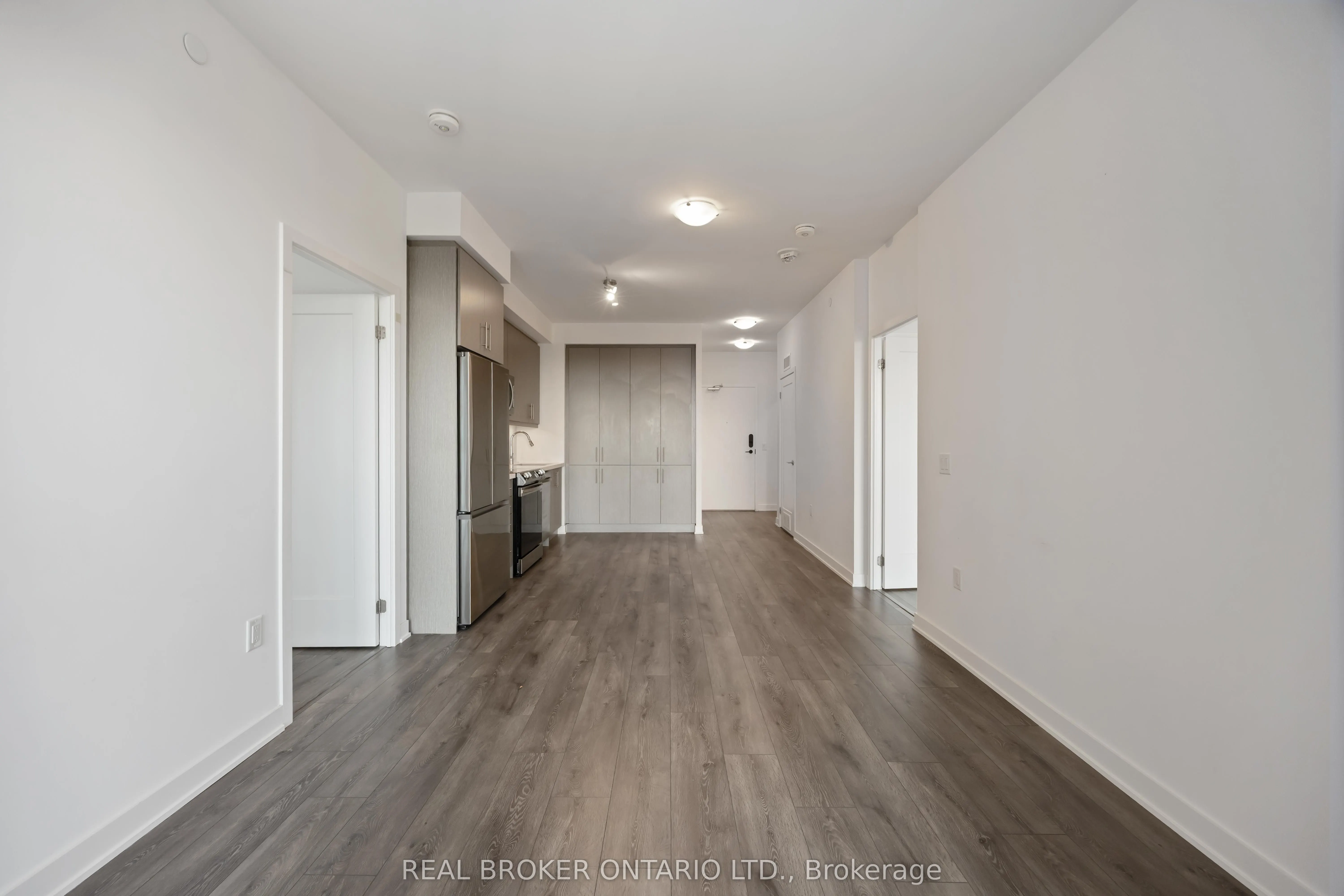 95 Oneida Crescent, #LPH 08
