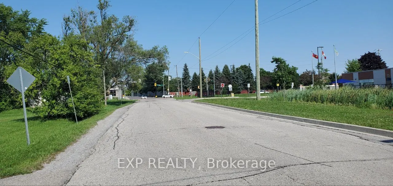 14 Elm Grove Avenue