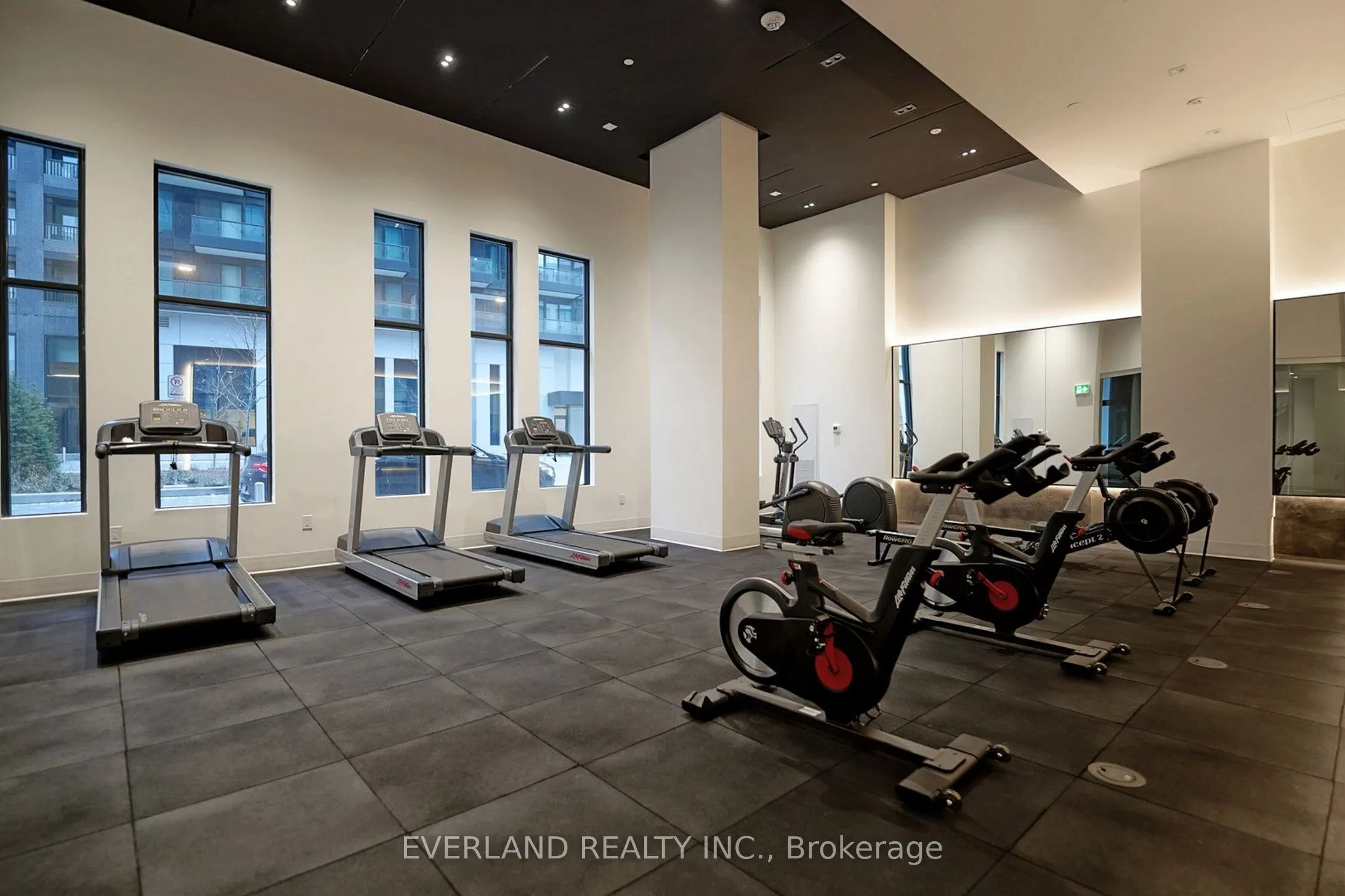 8868 Yonge St Street, #709E