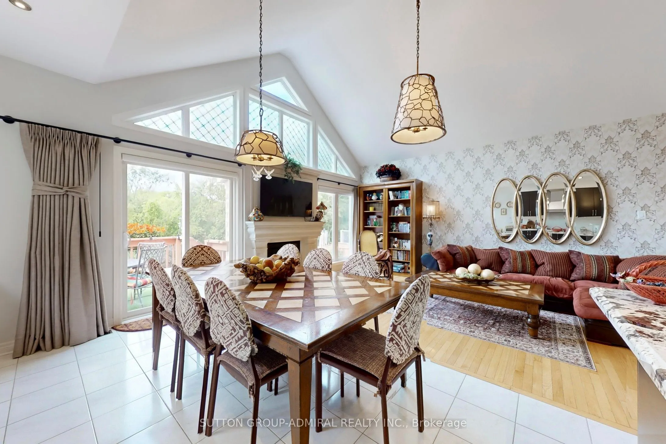 62 Waterton Way
