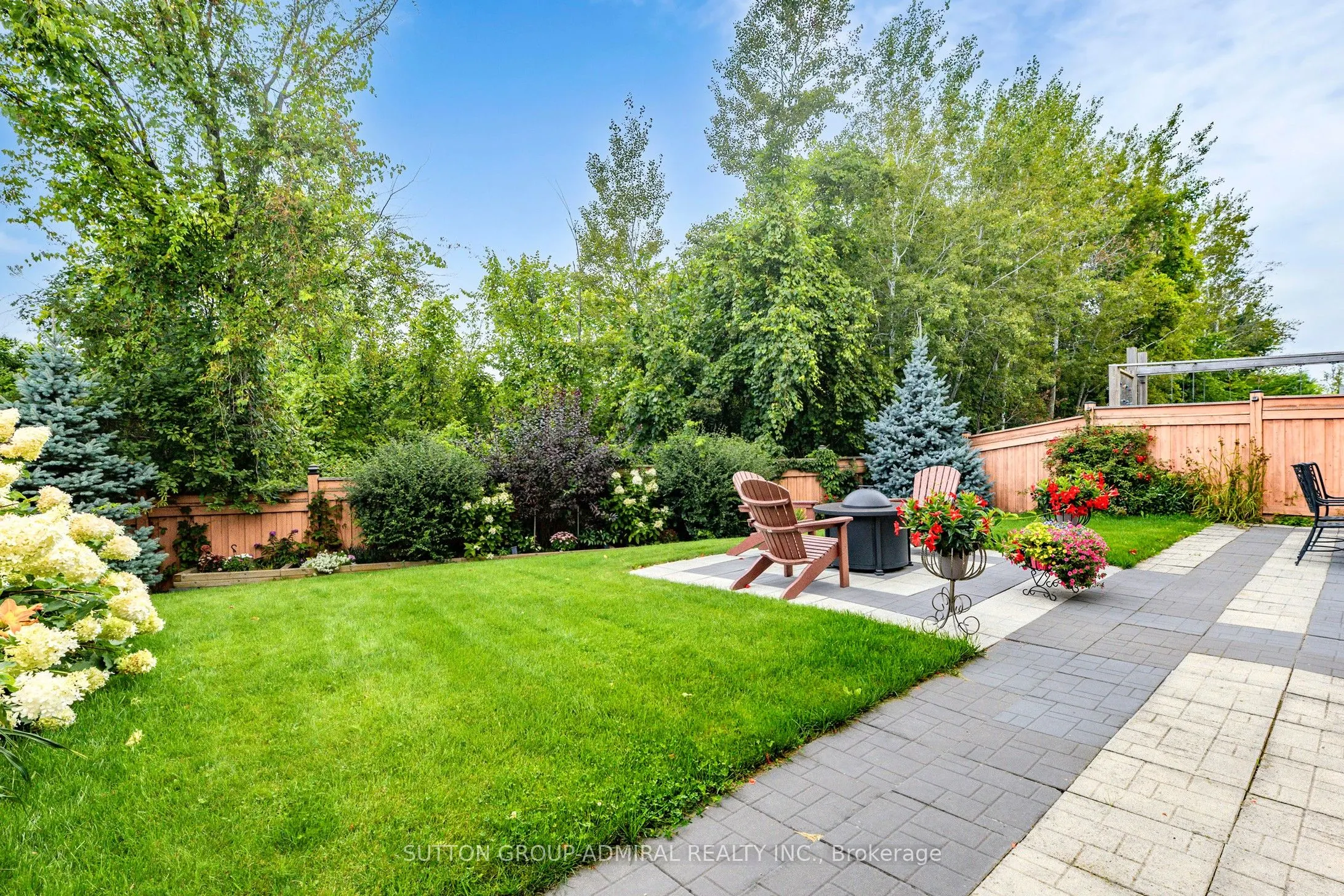 62 Waterton Way