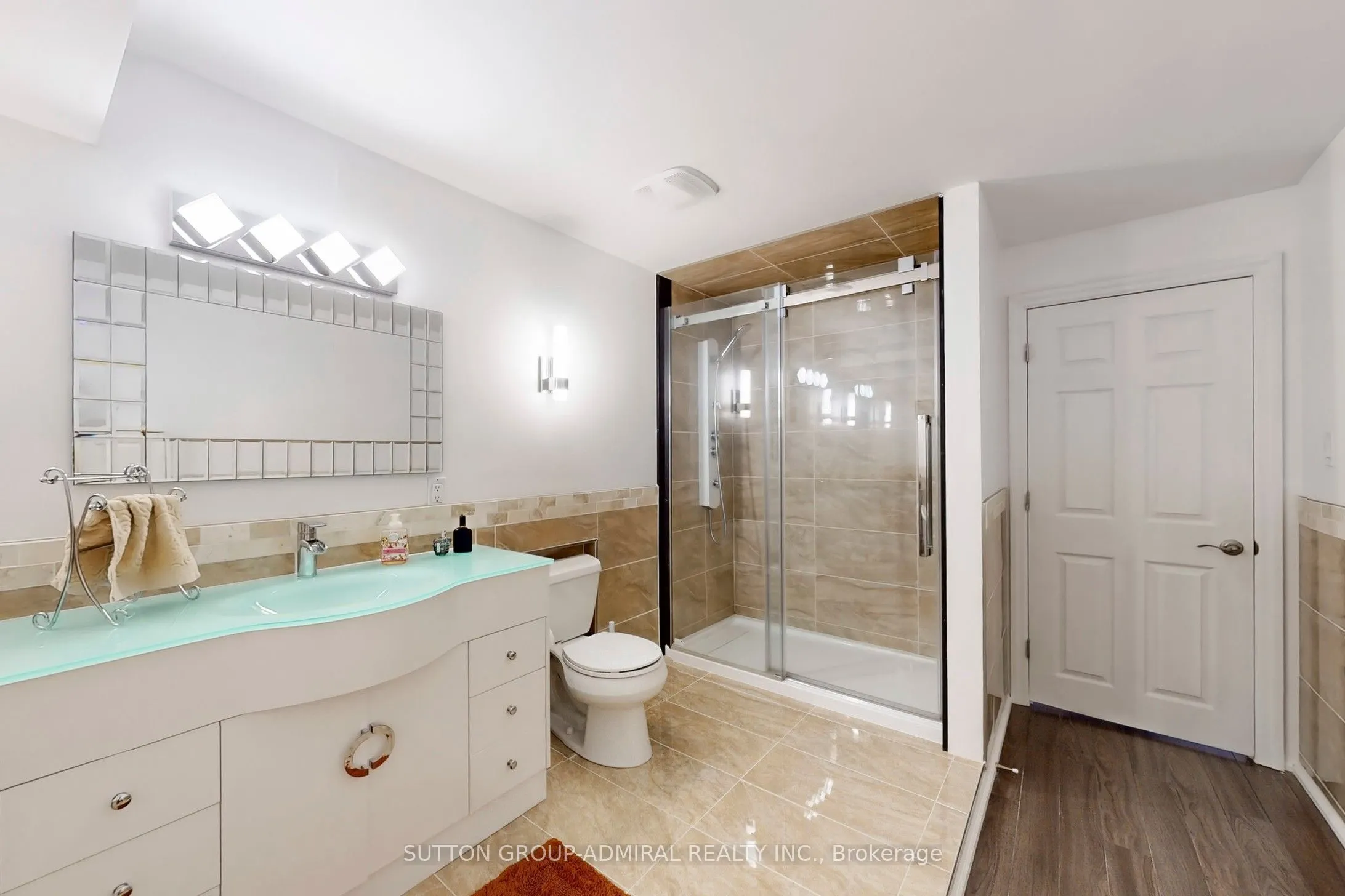 62 Waterton Way