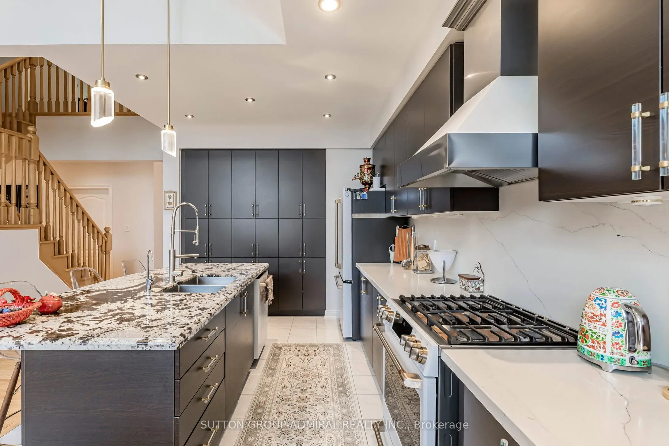62 Waterton Way