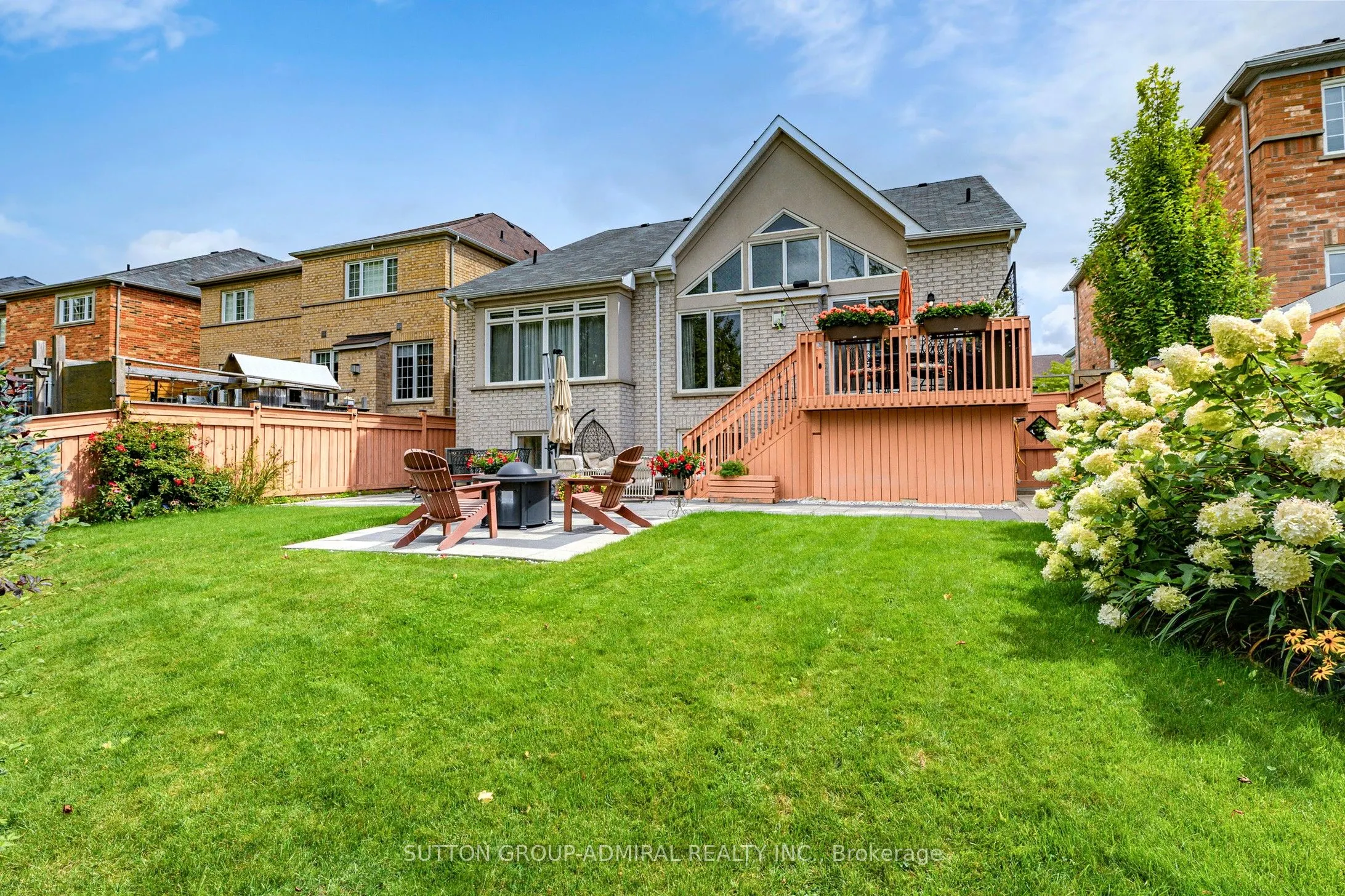 62 Waterton Way