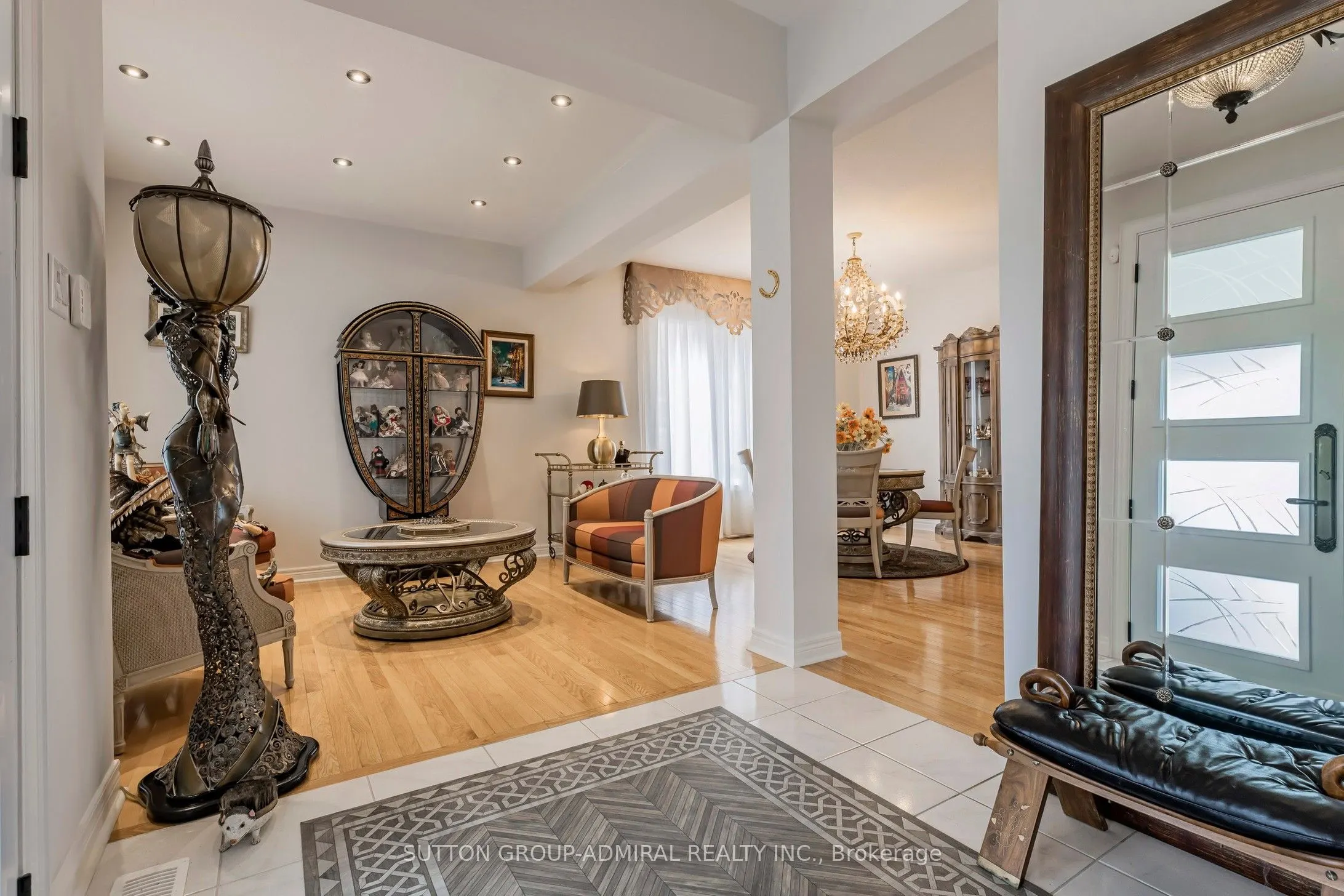 62 Waterton Way