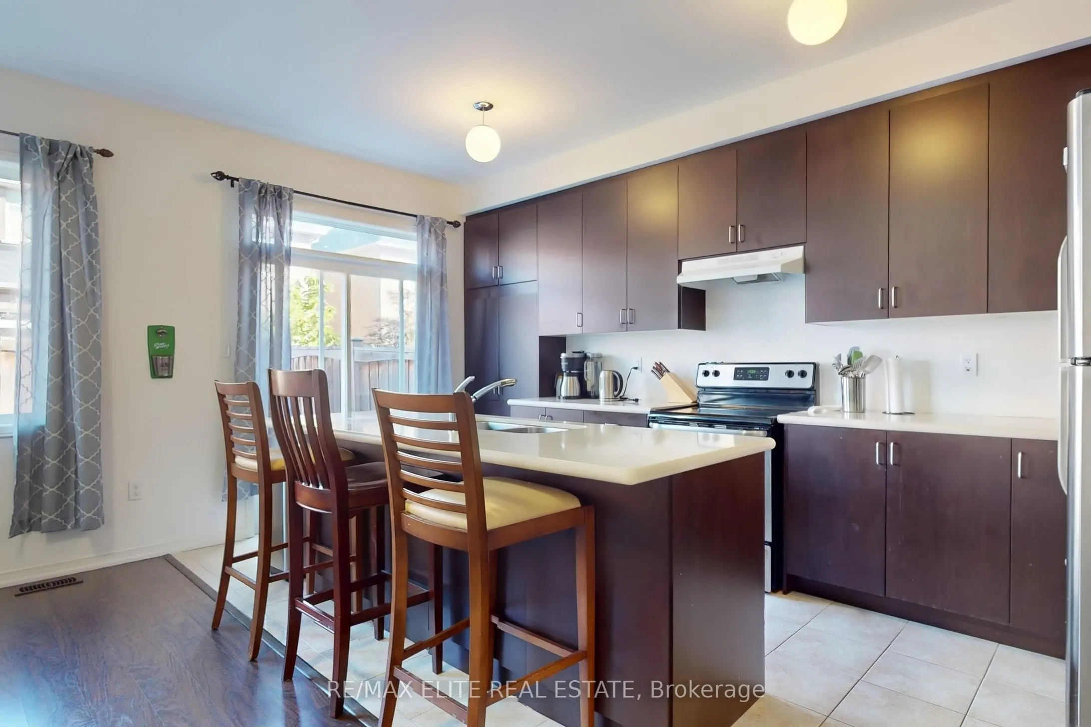 1215 Mccron Crescent