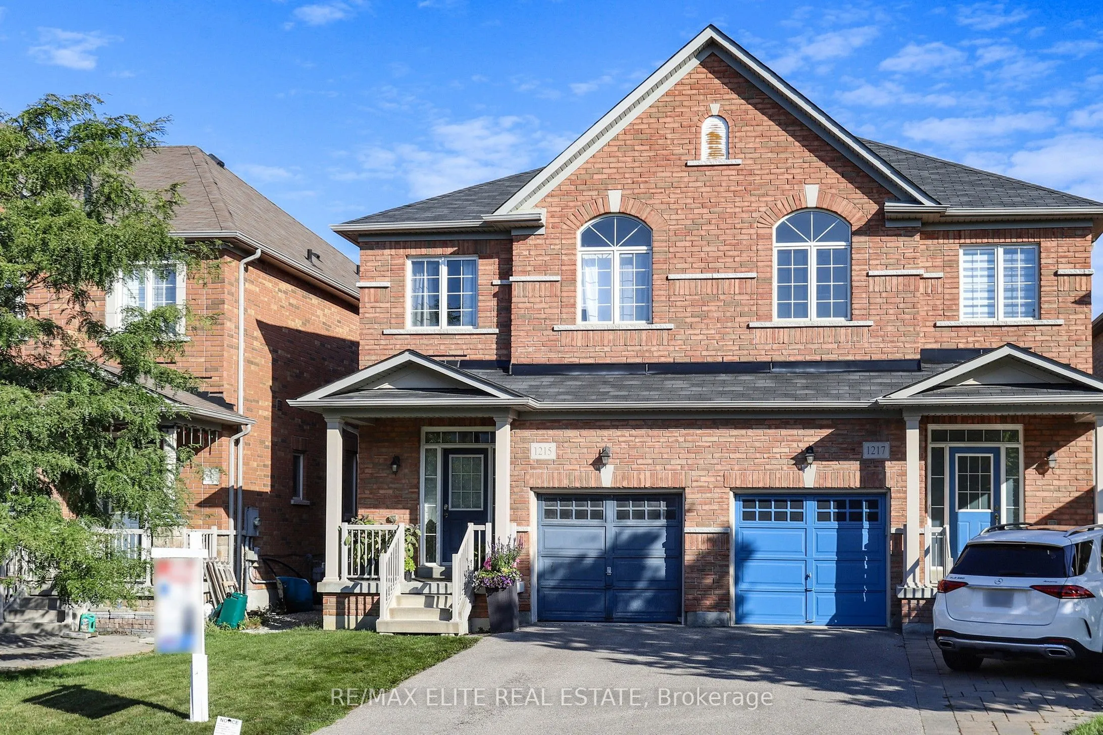 1215 Mccron Crescent