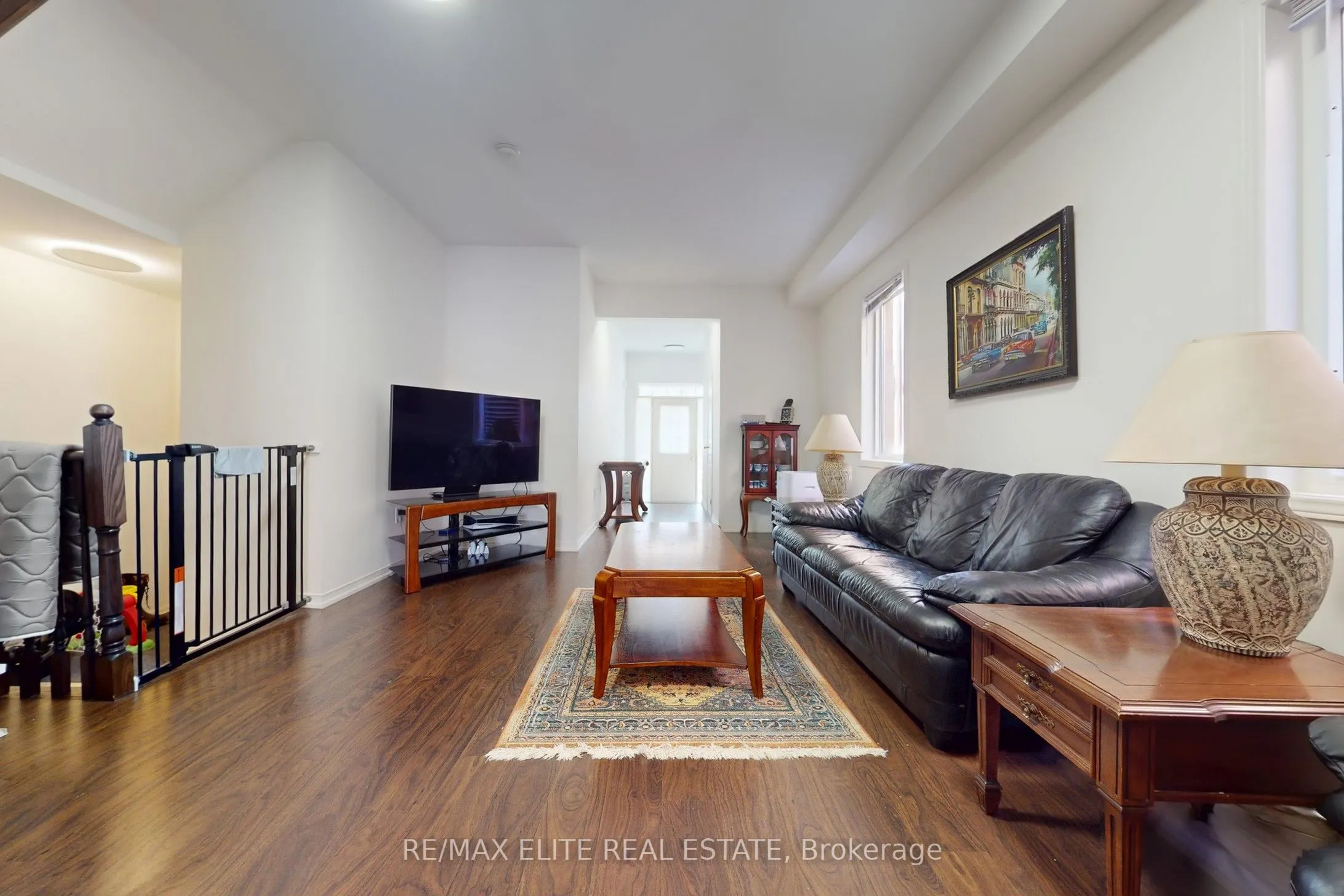 1215 Mccron Crescent