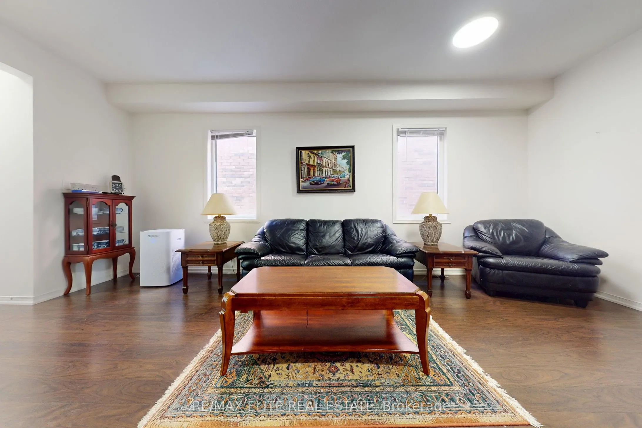 1215 Mccron Crescent