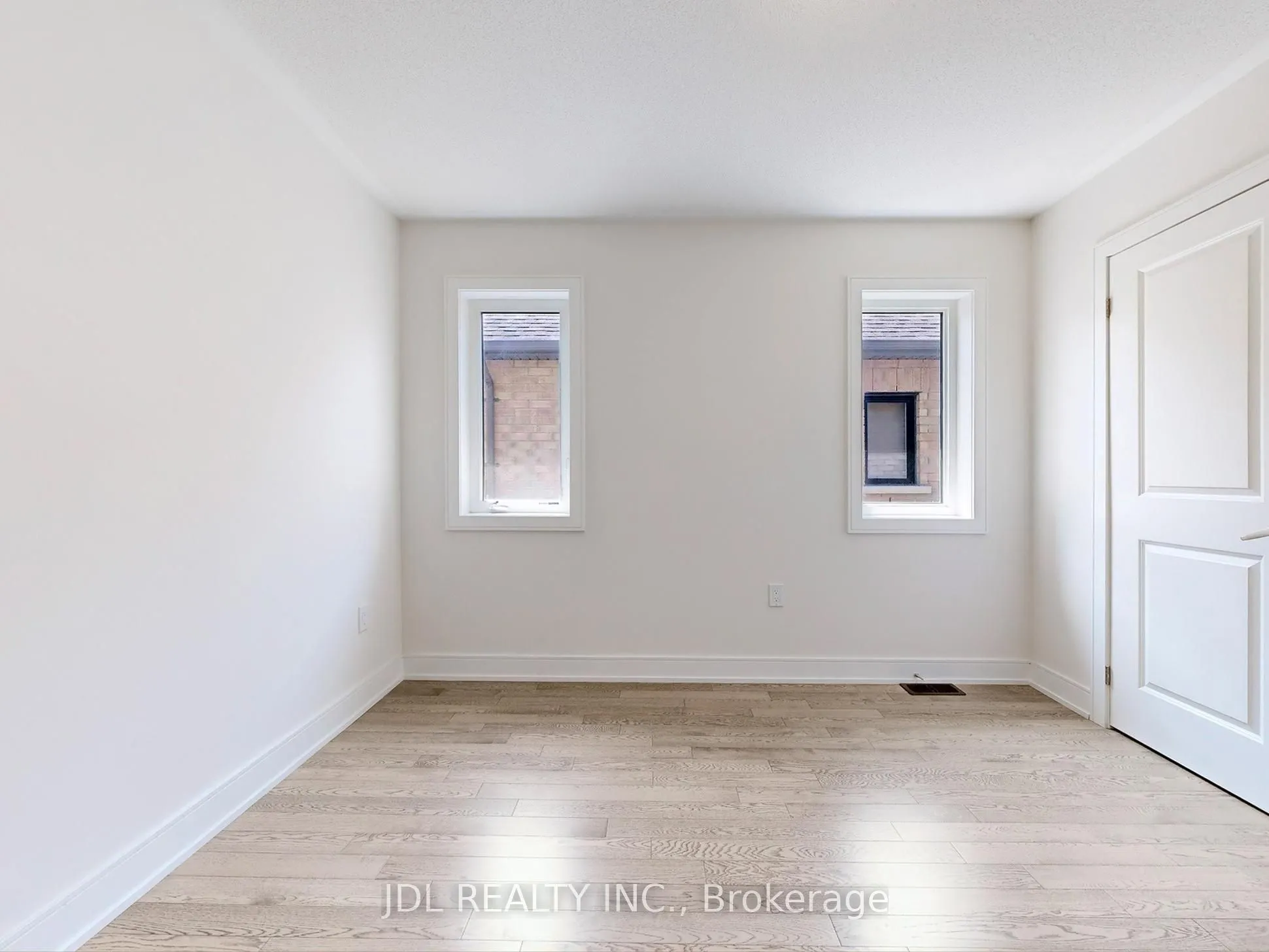 143 Kenneth Rogers Crescent