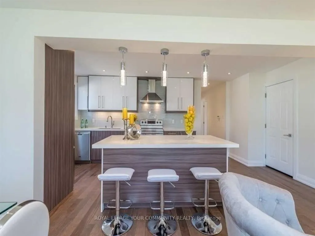 112 Murray Drive, #MAIN