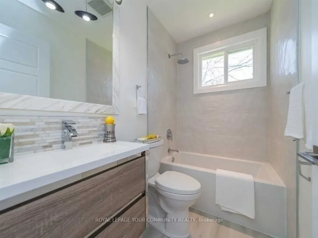 112 Murray Drive, #MAIN