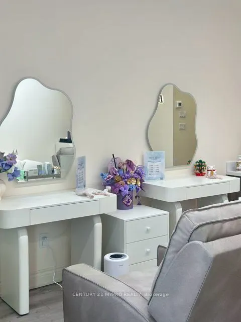 7181 Yonge Street, #6