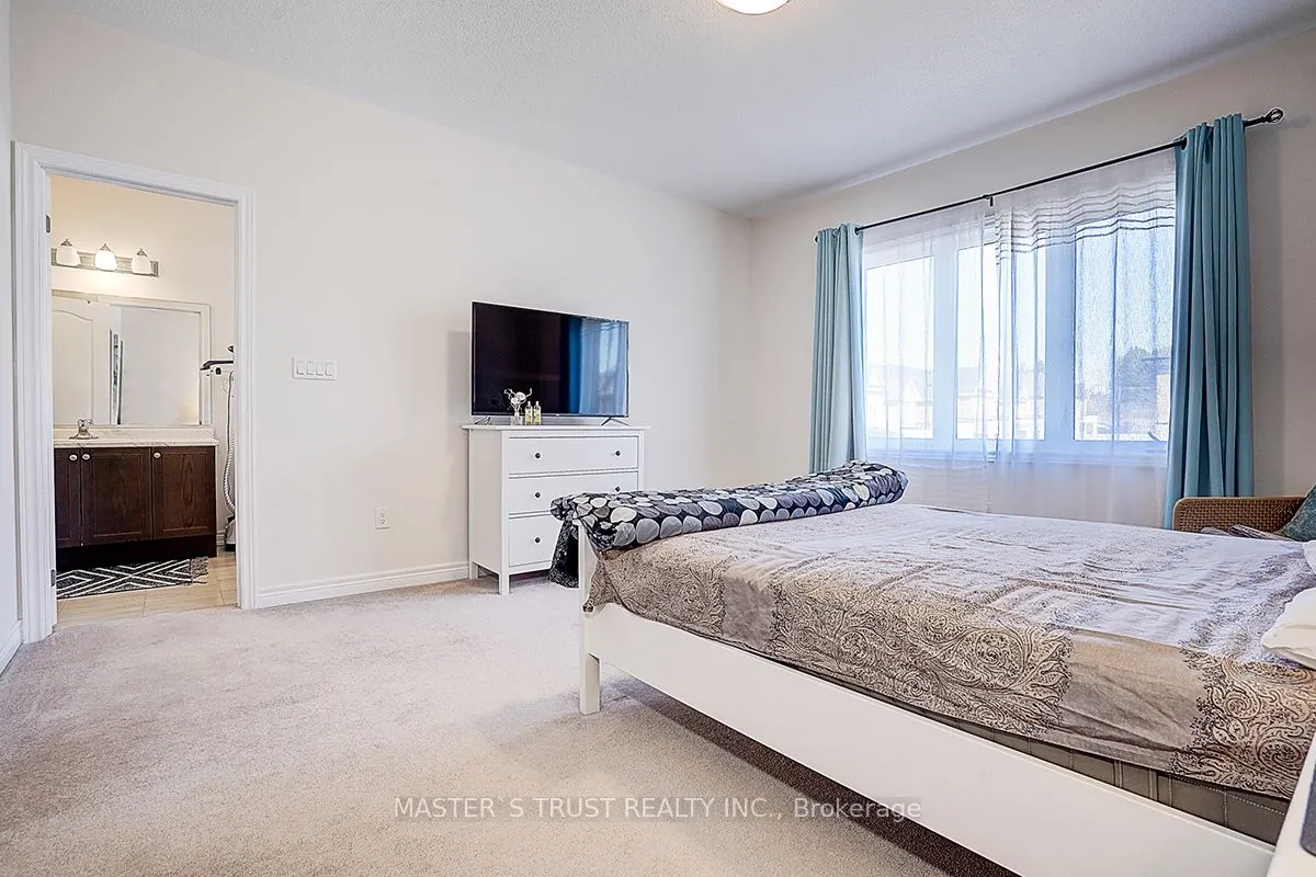 242 Paradelle Drive