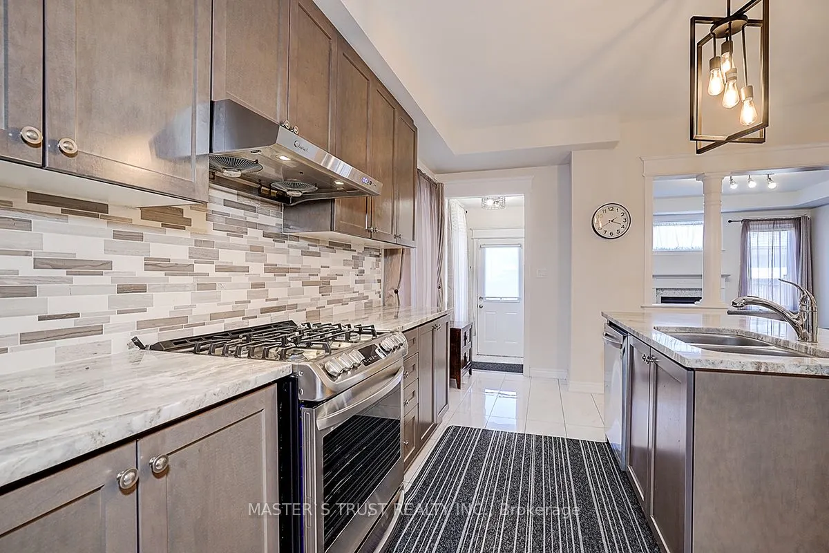 242 Paradelle Drive