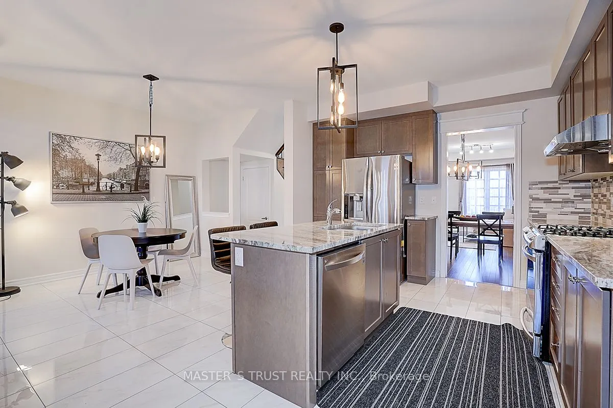 242 Paradelle Drive