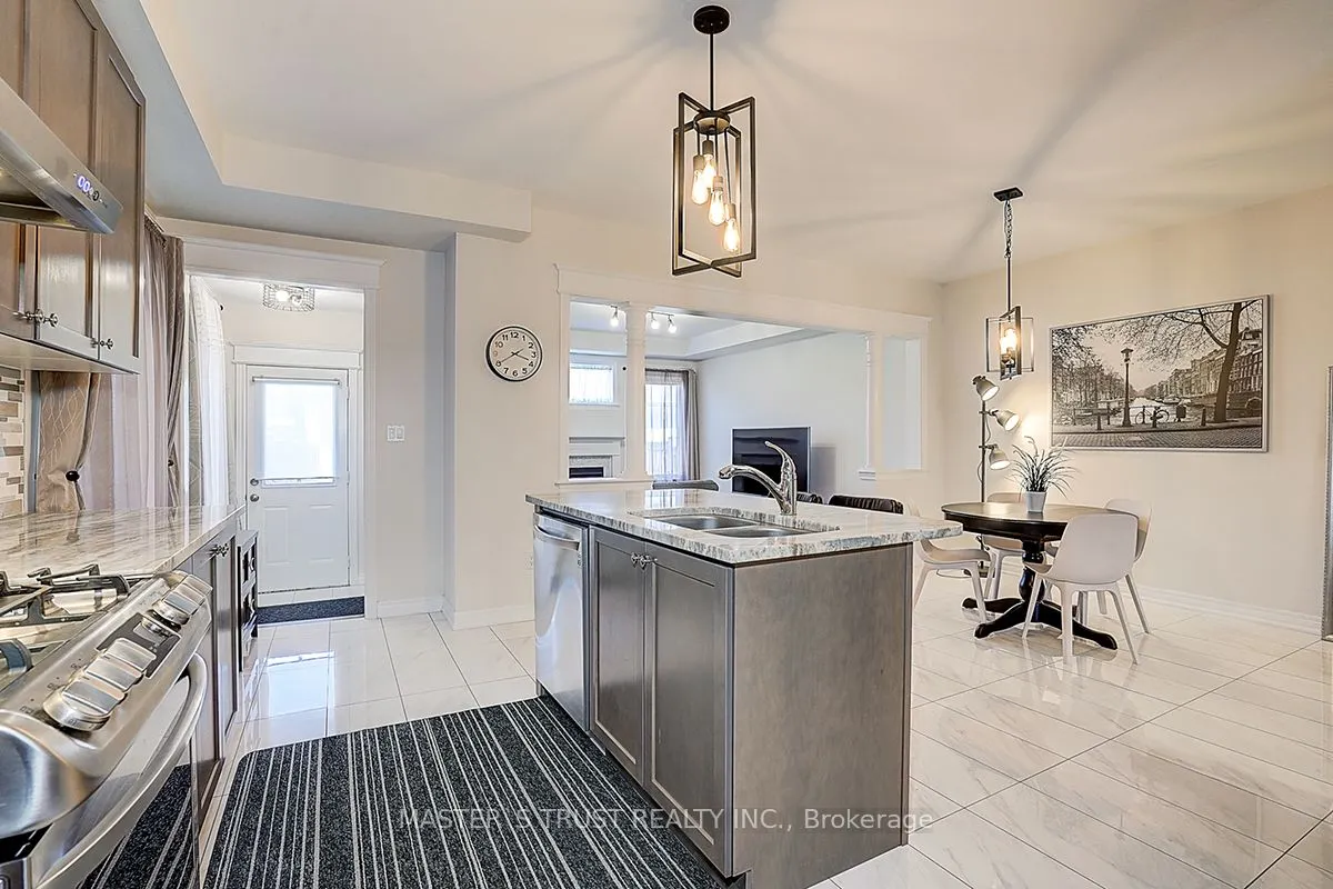 242 Paradelle Drive