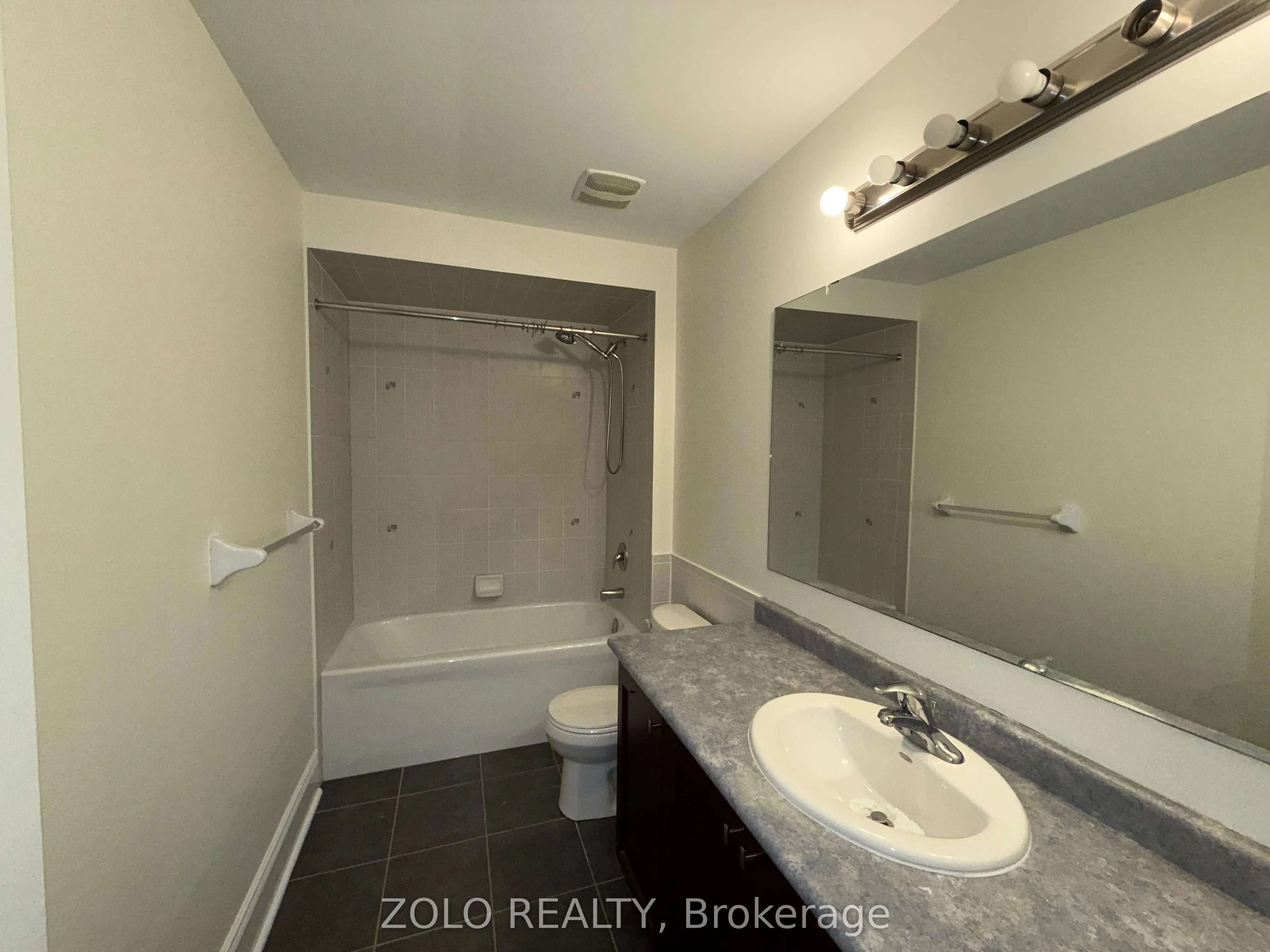 89 Slack Street, #Main and 2nd Floor only