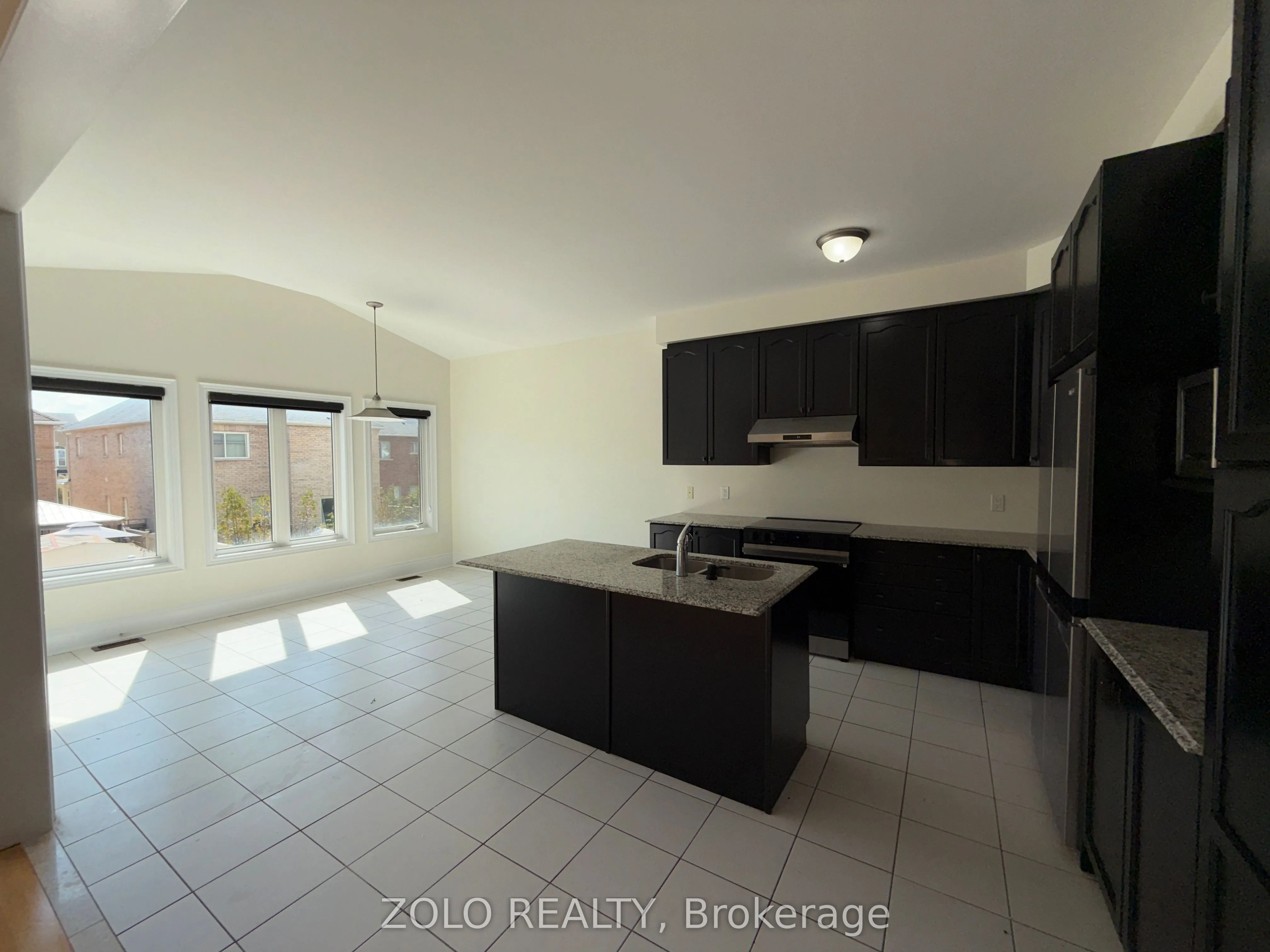 89 Slack Street, #Main and 2nd Floor only