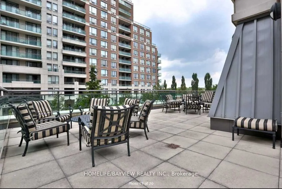 350 Red Maple Road, #Ph01