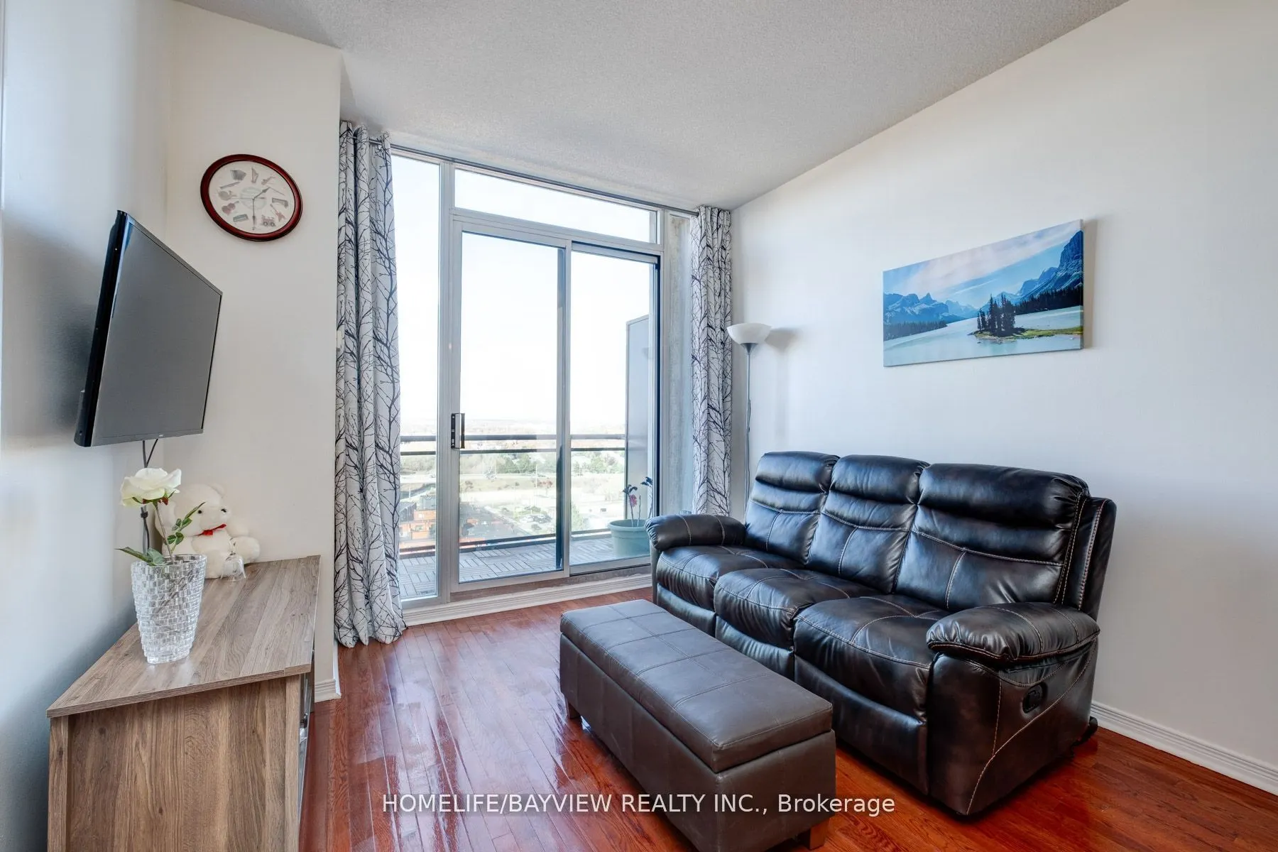 350 Red Maple Road, #Ph01