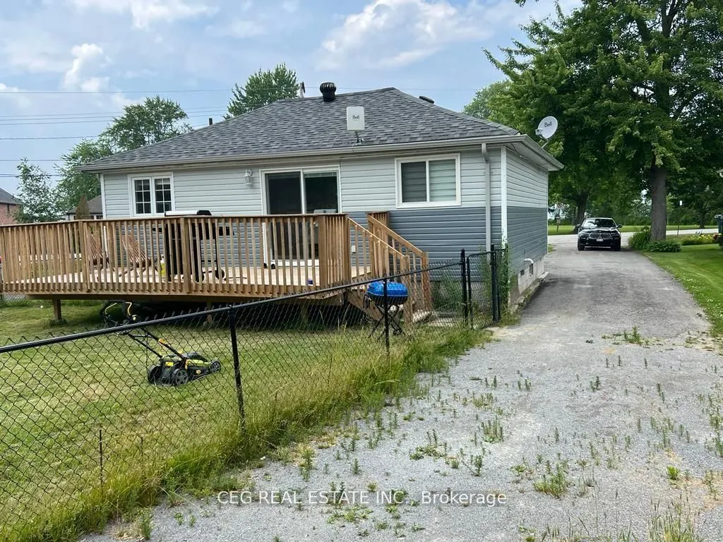 155 Woodfield Drive S