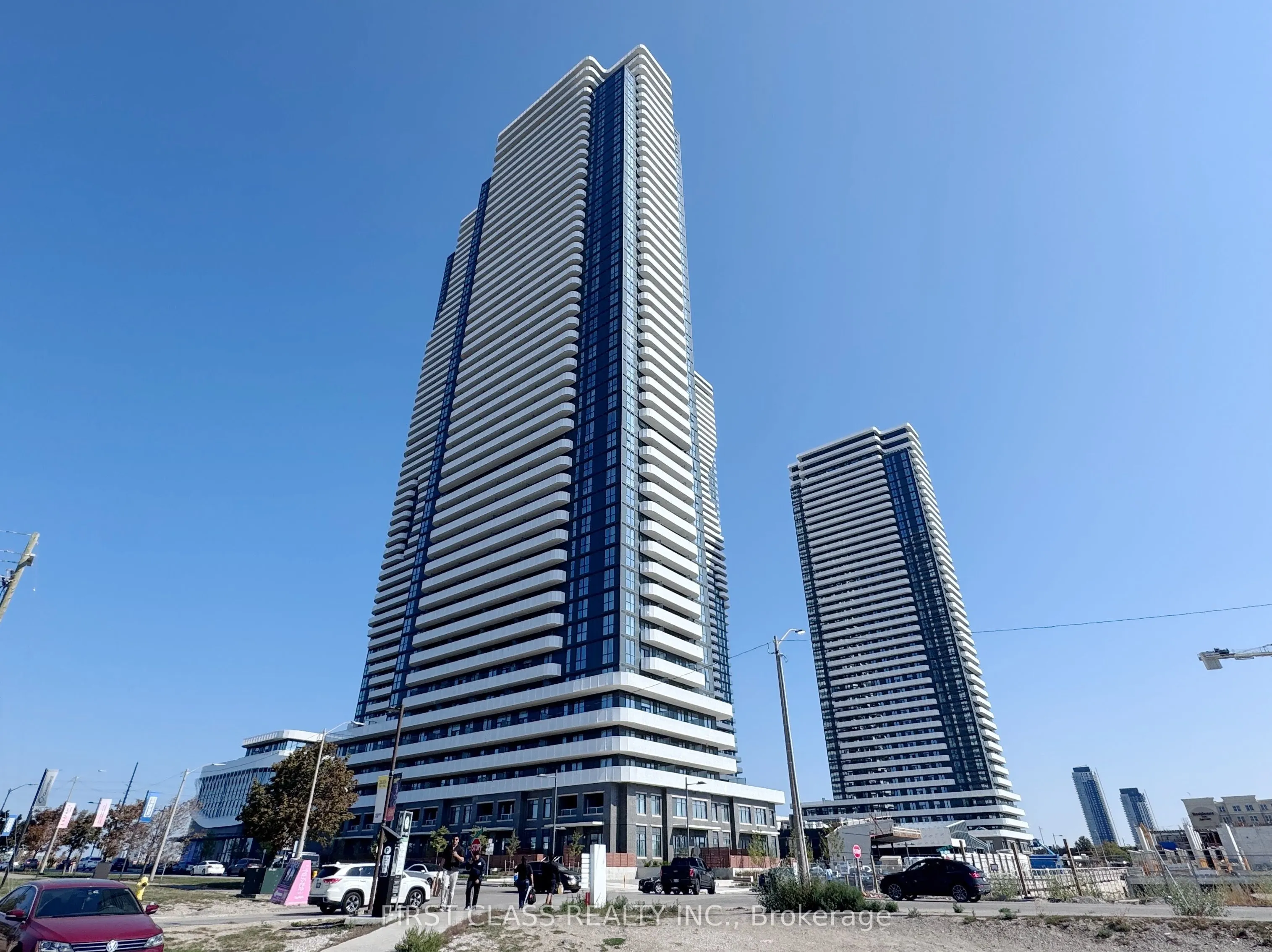 195 Commerce Street, #4516