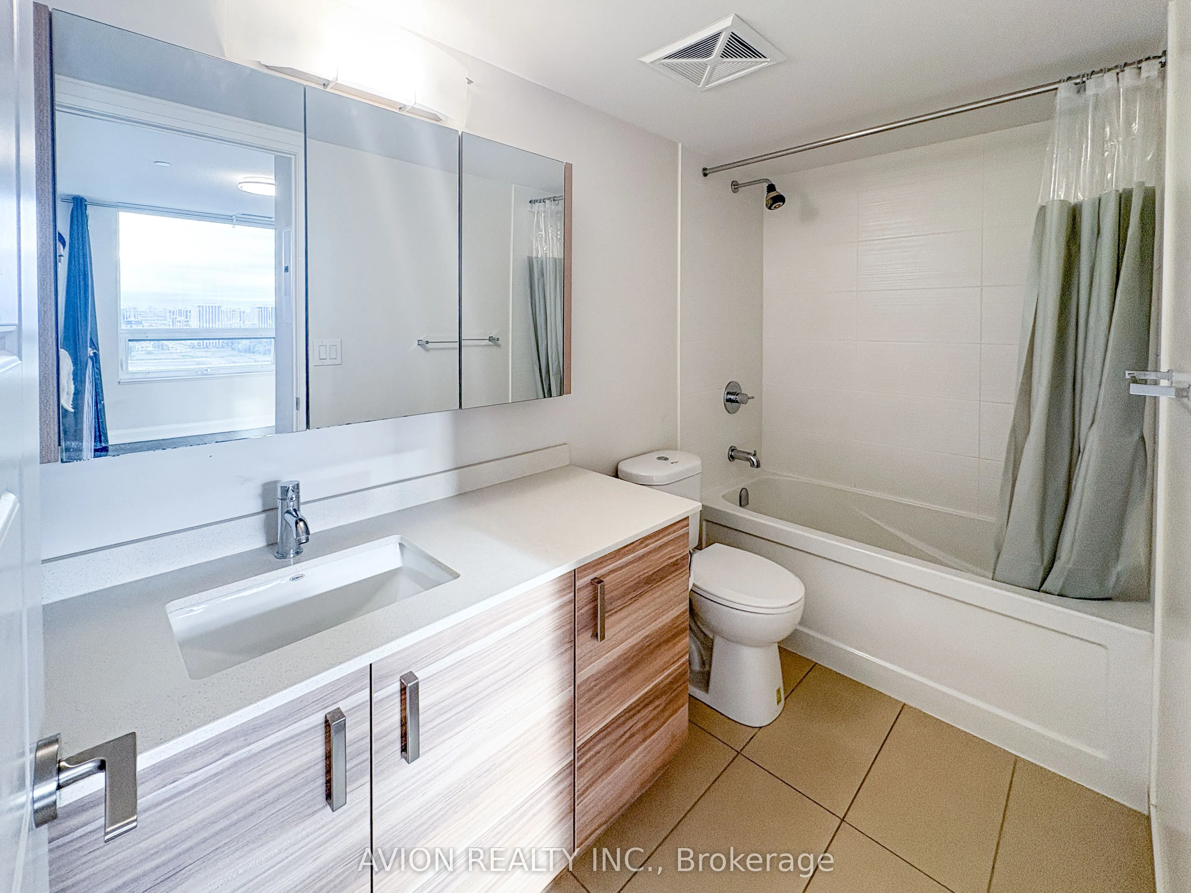 8200 Birchmount Road, #2101