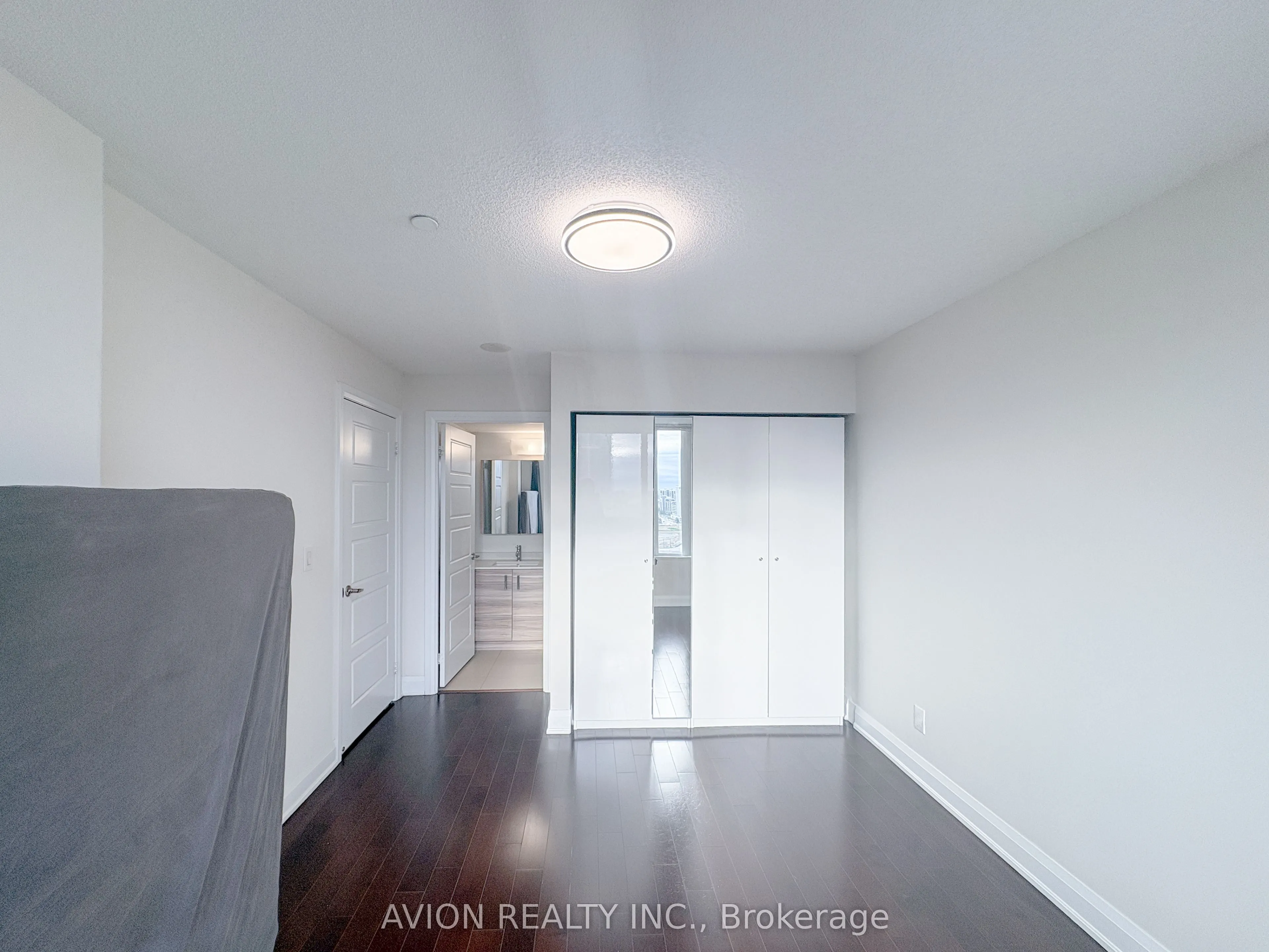 8200 Birchmount Road, #2101
