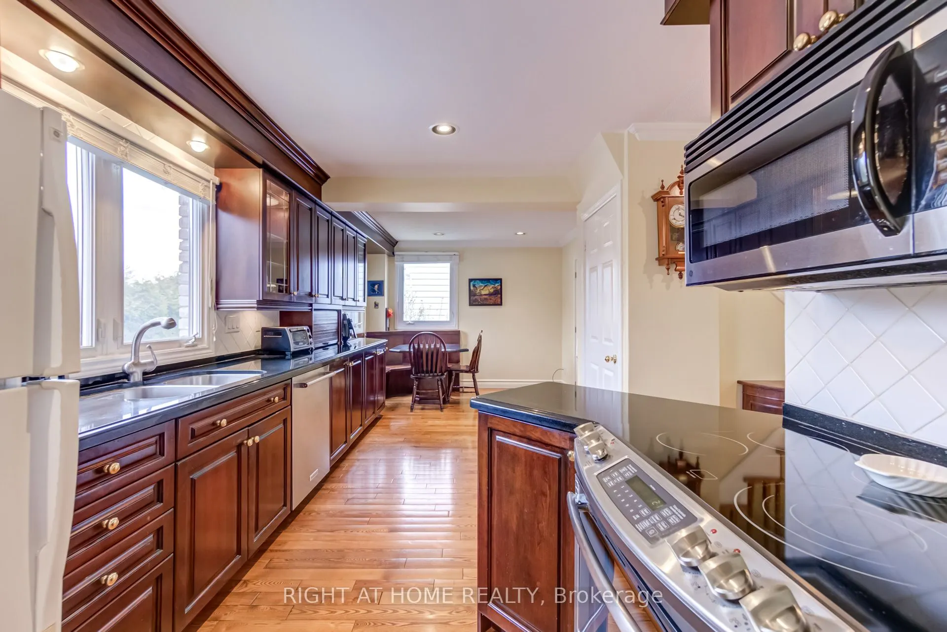 27 Sir Kay Drive