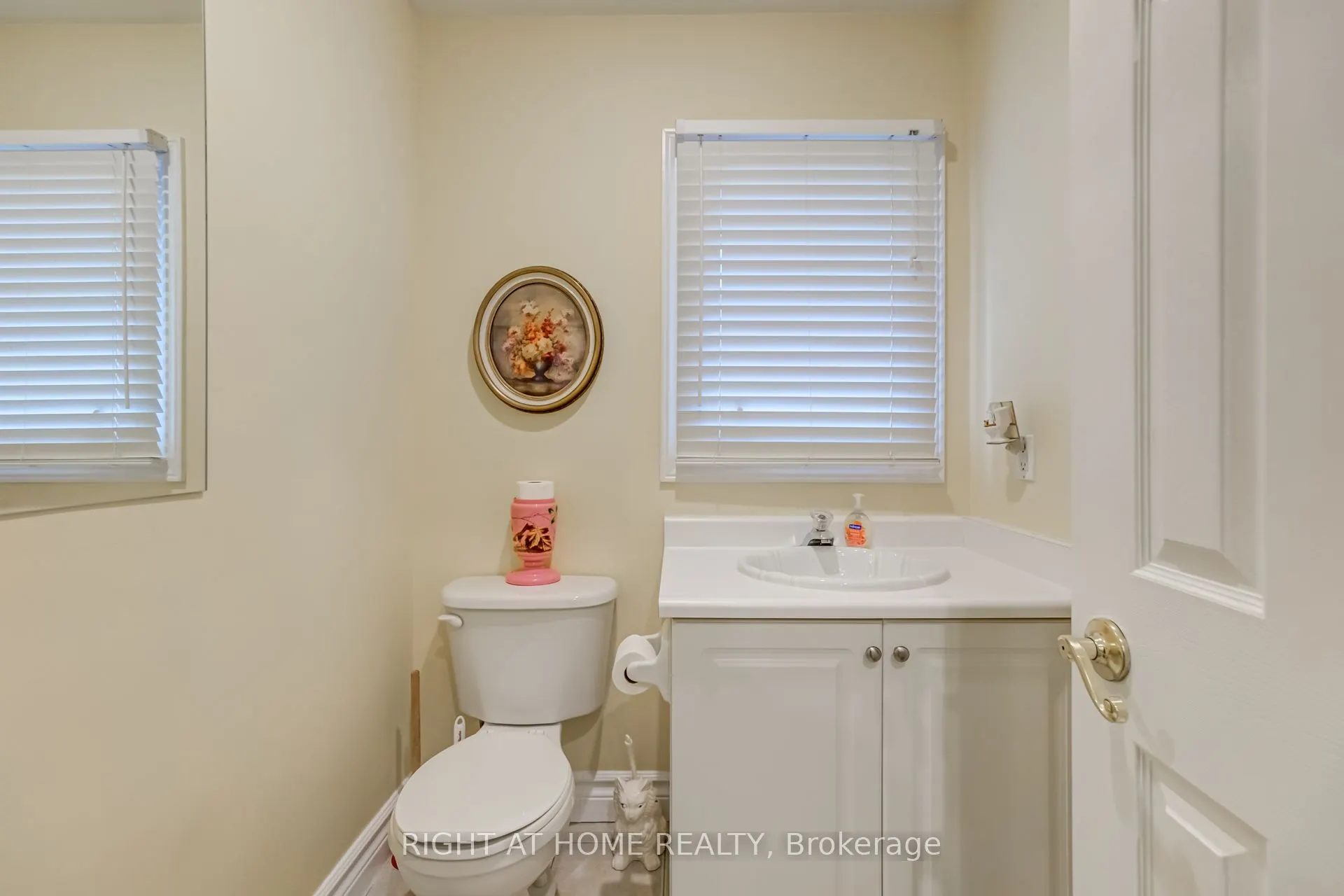 27 Sir Kay Drive