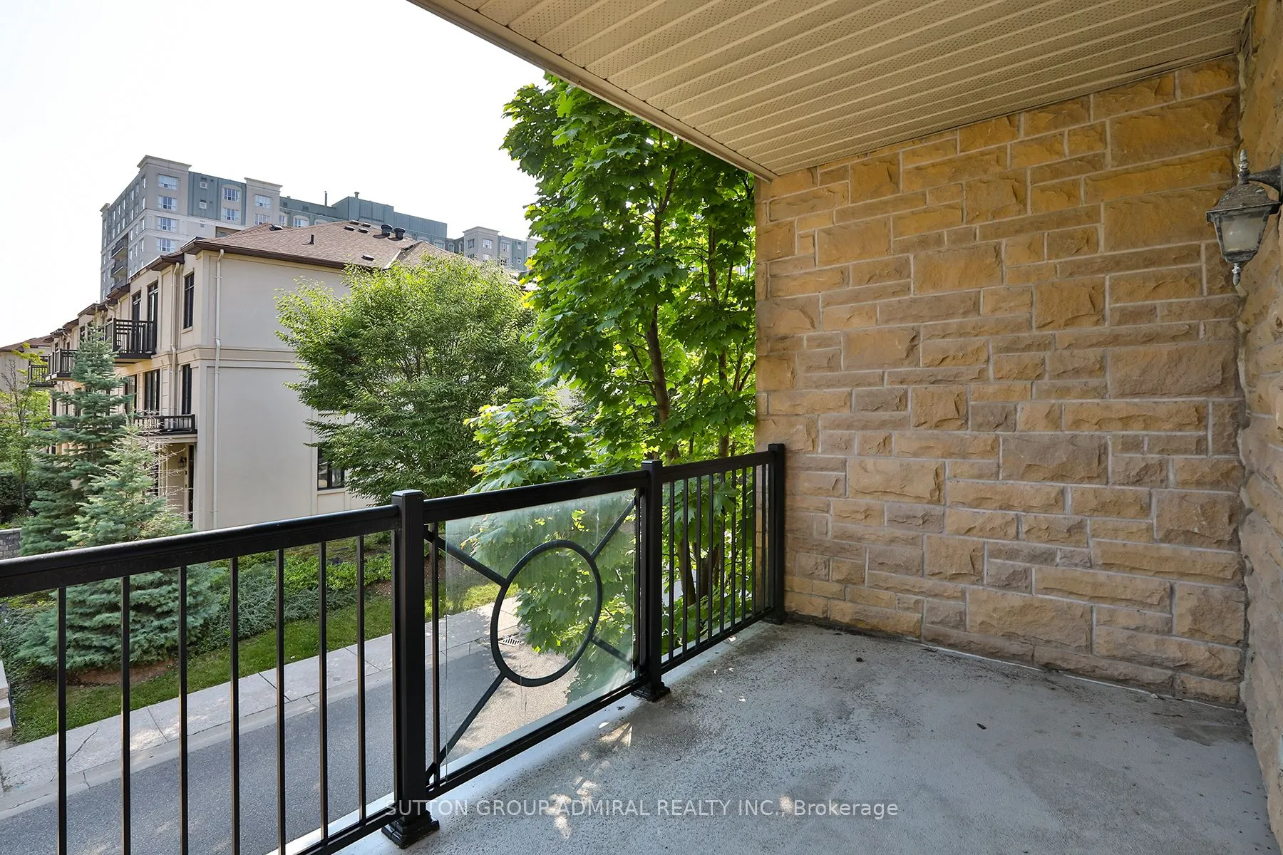 8 Brighton Place, #12