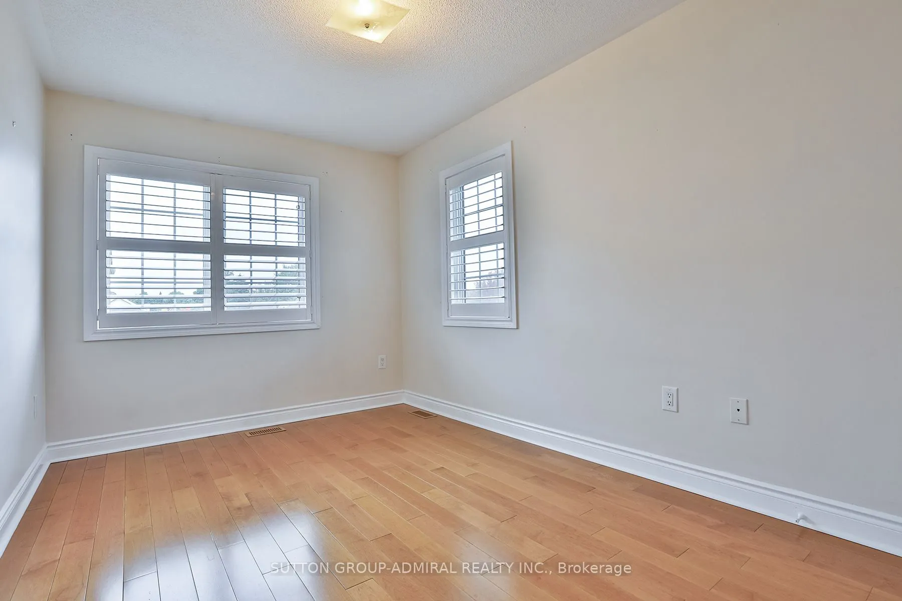 8 Brighton Place, #12