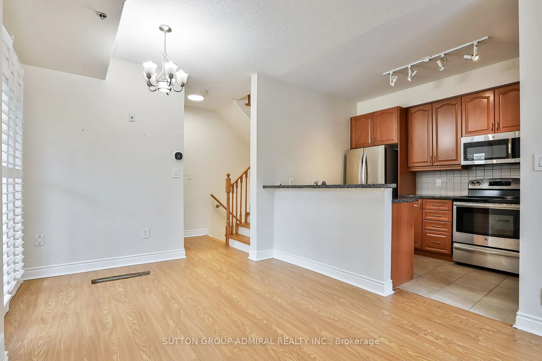 8 Brighton Place, #12