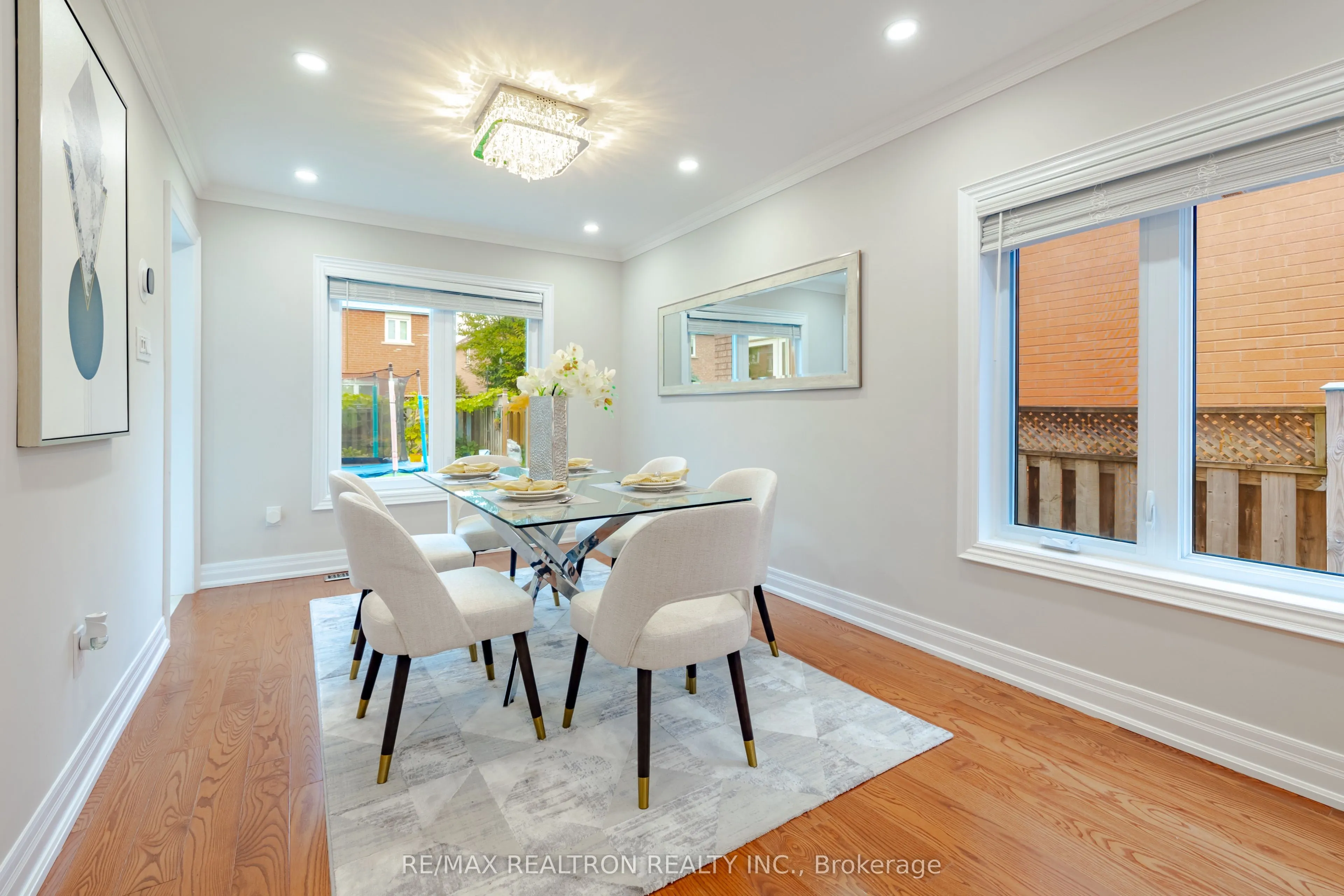 28 Marydale Avenue