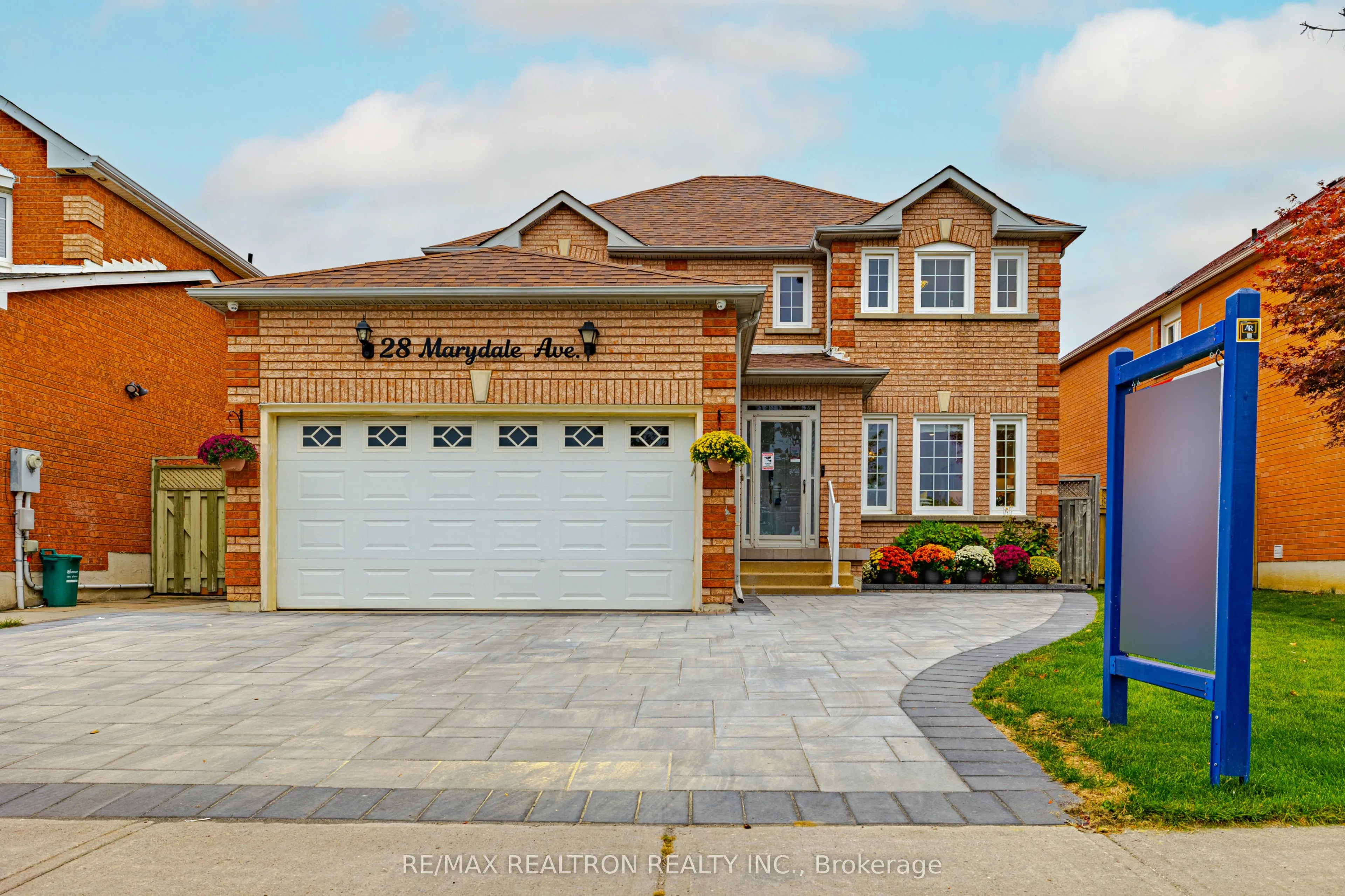 28 Marydale Avenue