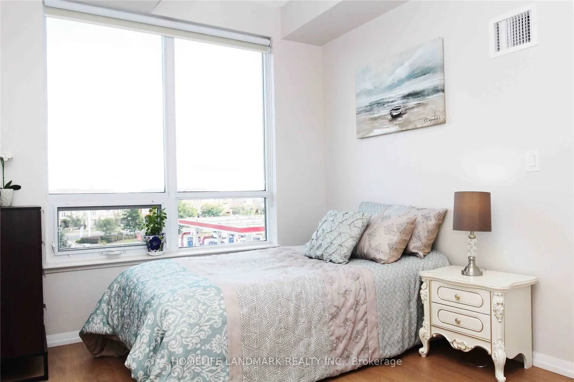 540 Bur Oak Avenue, #333