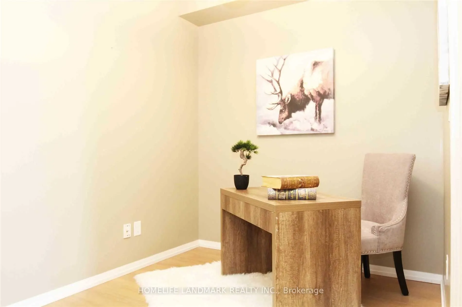 540 Bur Oak Avenue, #333