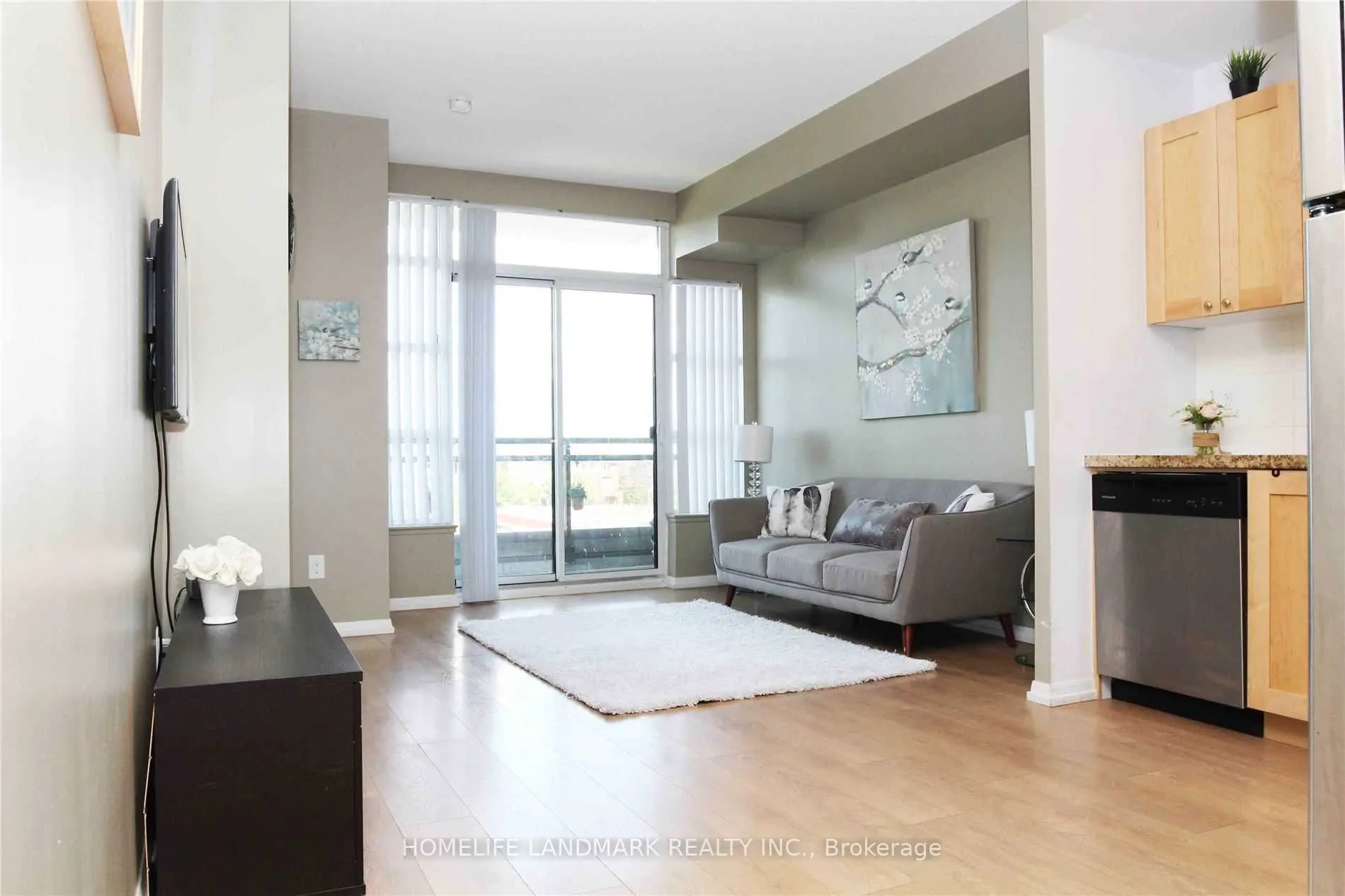 540 Bur Oak Avenue, #333