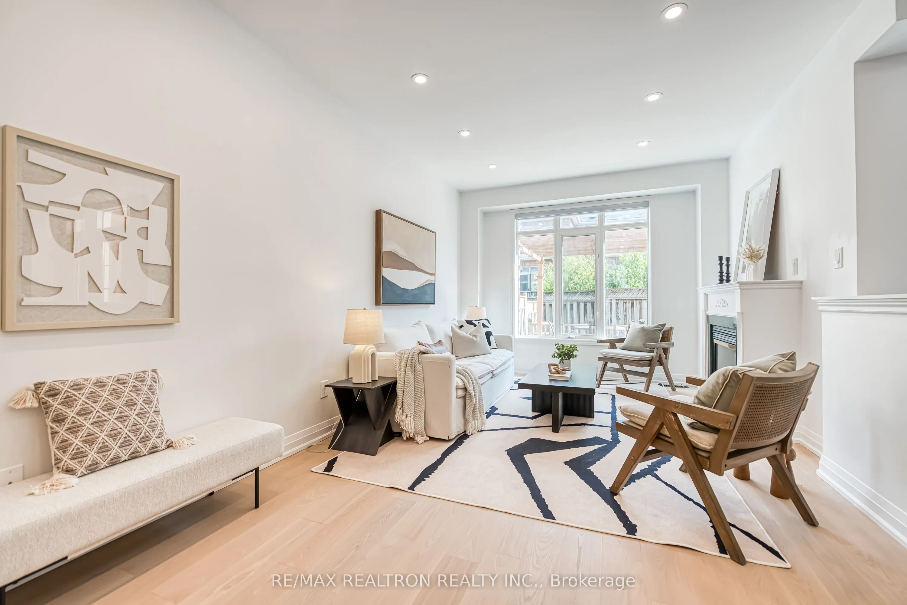 45 Copperstone Crescent