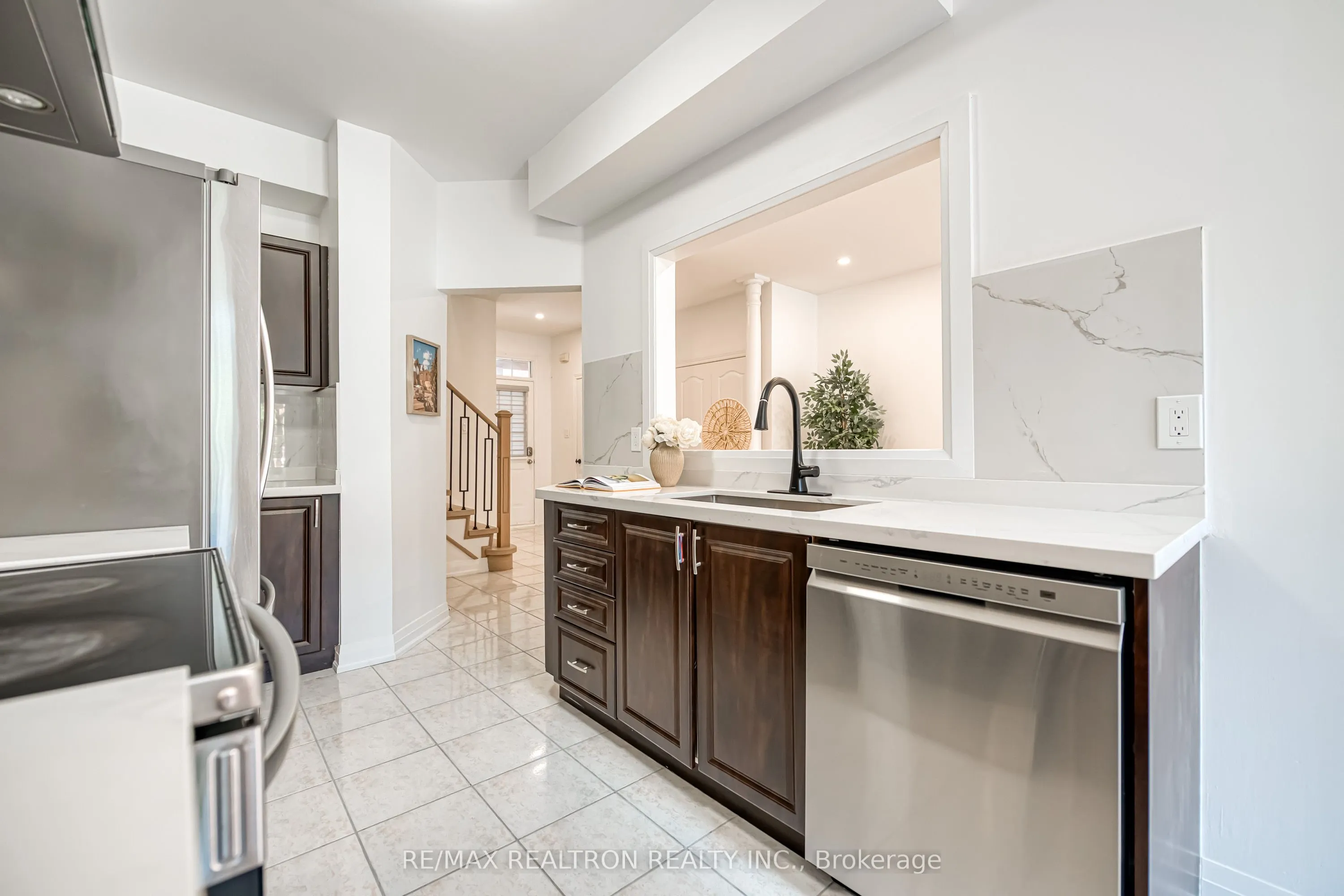 45 Copperstone Crescent