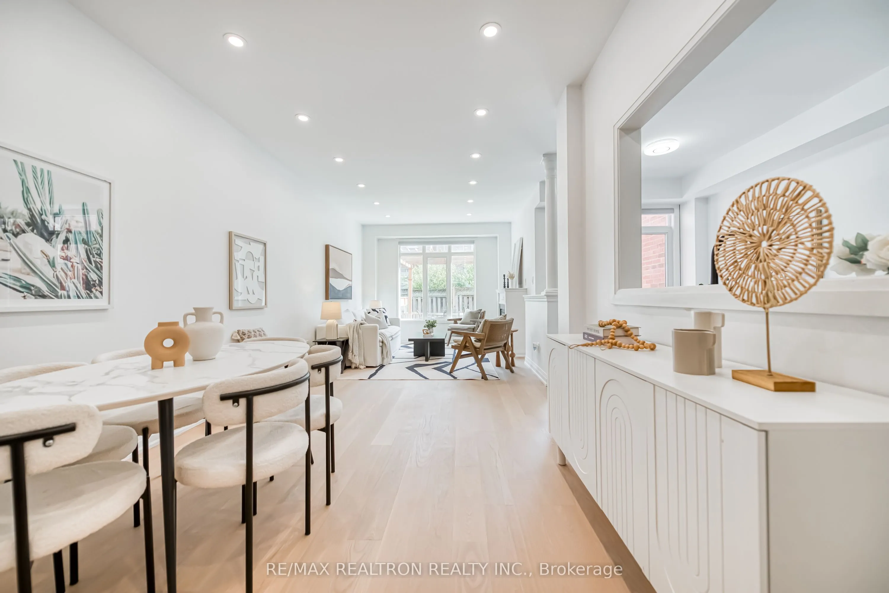 45 Copperstone Crescent