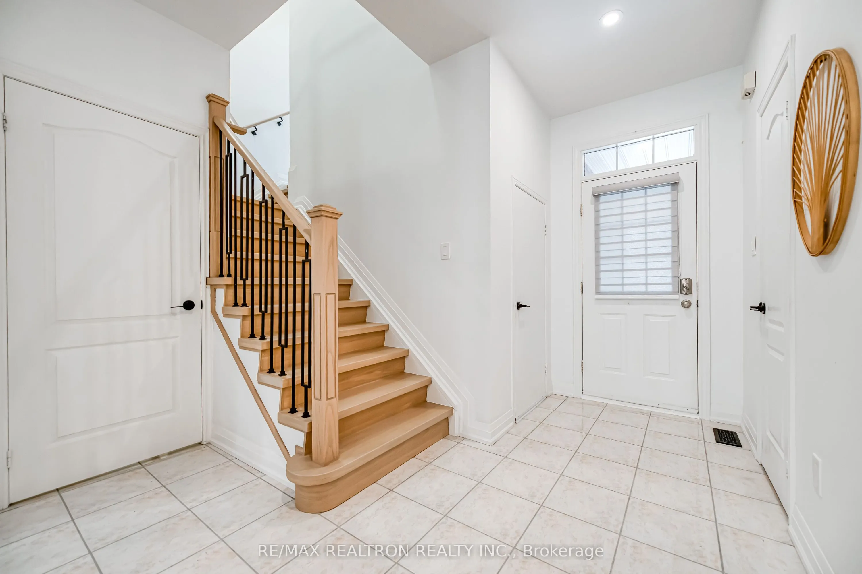 45 Copperstone Crescent