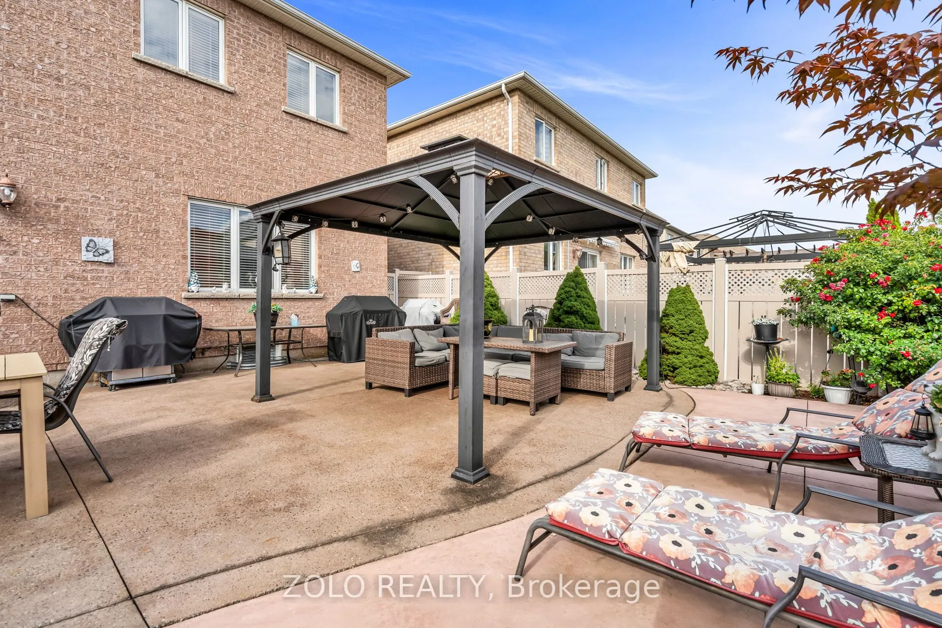 15 Ozner Crescent